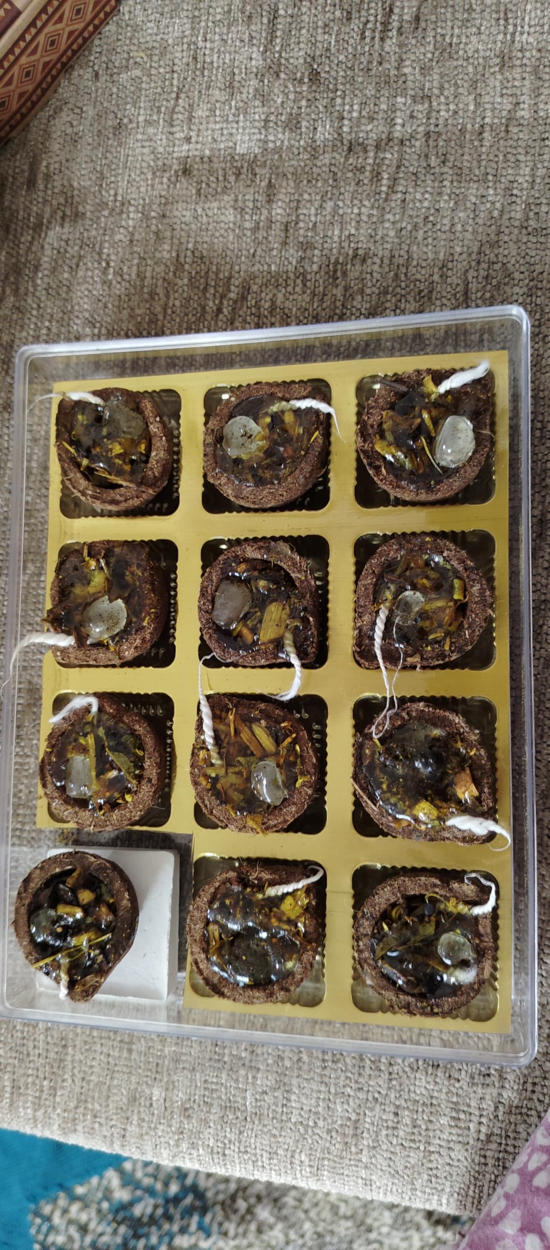 Hawan Diyas Set of 12, Cow Dung diyas Prefilled with Traditional Hawan Samagri, Religious Ceremonial Lamps-image-11