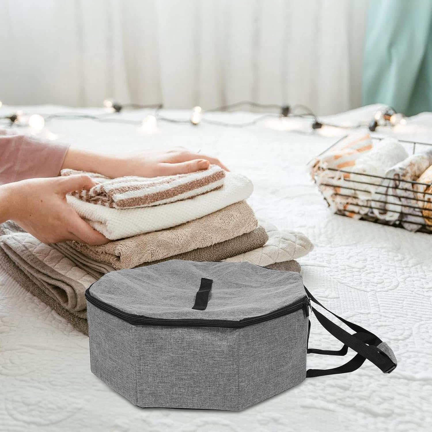 Large Foldable Cowboy Hat Storage Bag with Handle Hat Organizer for Travel for Men and Women Convenient Hanging and Protective Storage Case