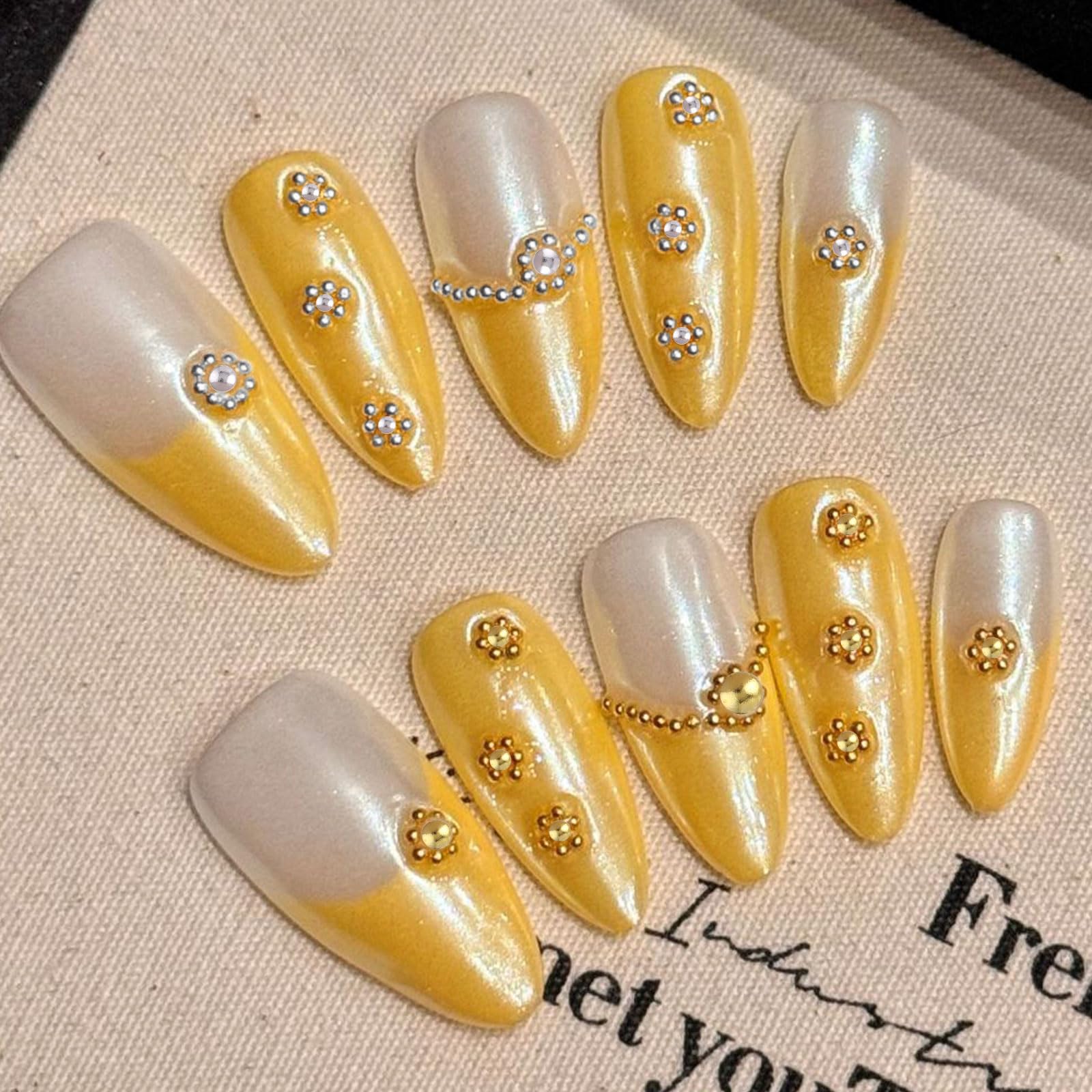 Amazon.co.jp: 半円パール ネイルパーツ 2ケース入り 3D 立体 ライン