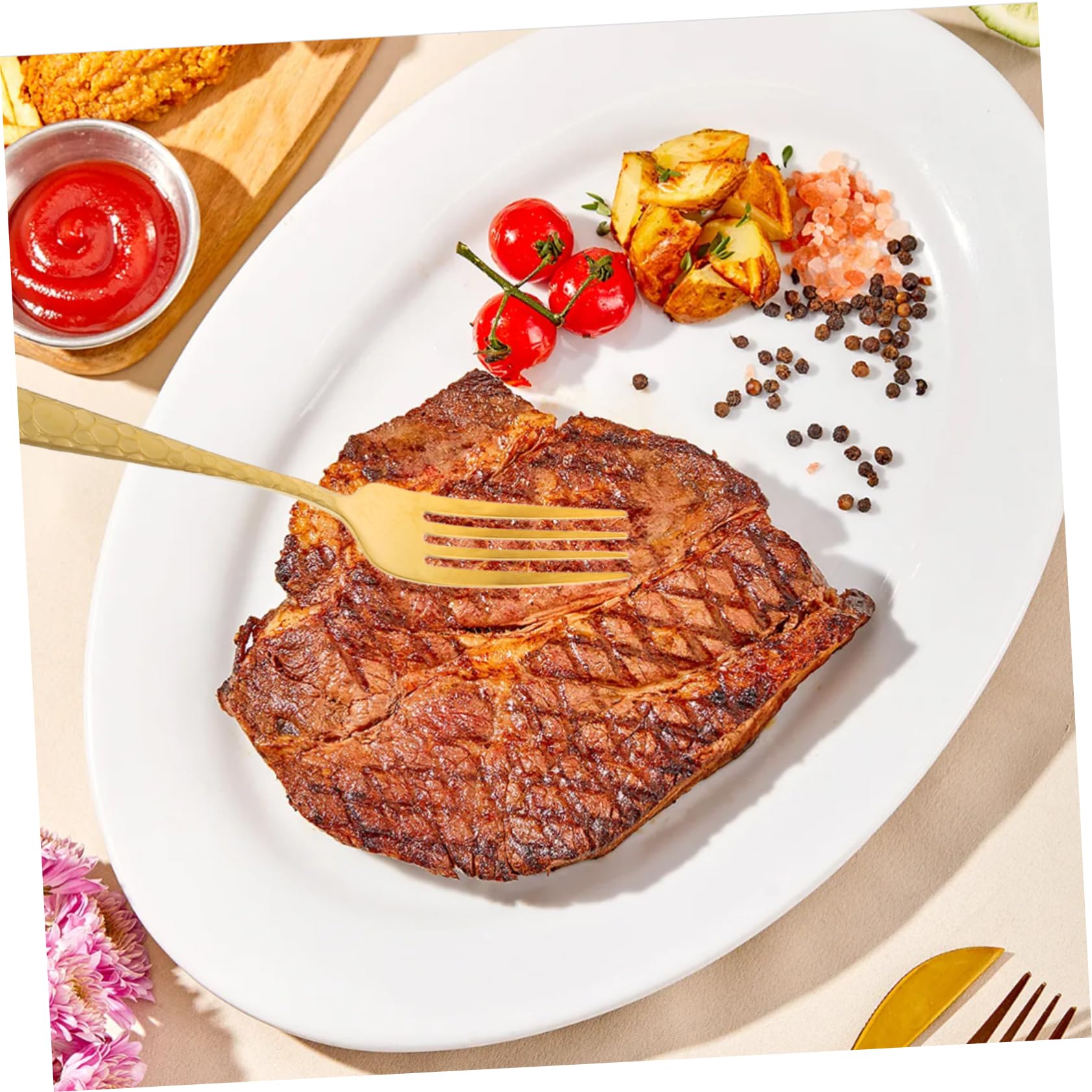 ULTECHNOVO Set di Posate per Bistecca in Acciaio Inossidabile, 4 Set, Finitura Oro, Design Elegante per Cene in Famiglia e Ristorante