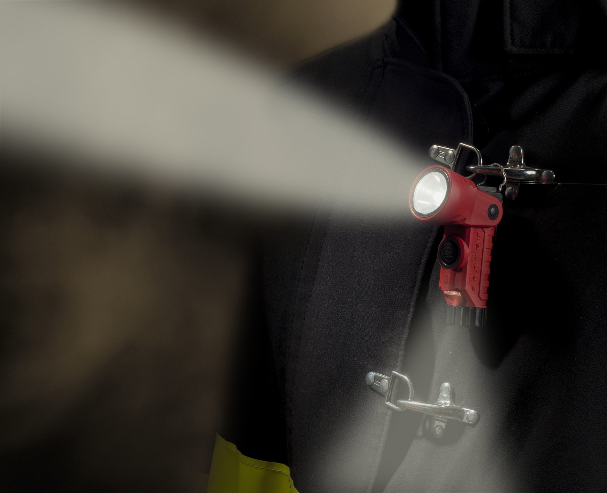 Snapklik.com : Streamlight 88911 Vantage 180 X USB Helmet Mounted And ...