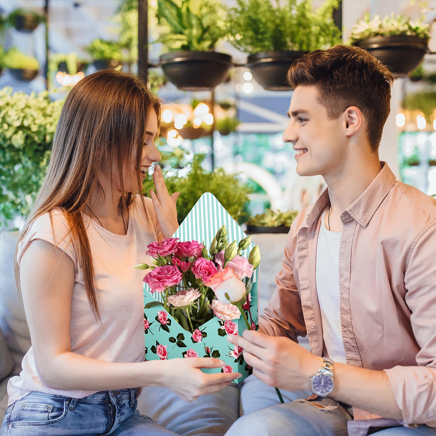 Lyforpyton Blue Mother's Flower Arrangement Gifts Boxes , Envelope Gift Box For Flowers , Foldable Decorative Bouquet Packaging Paper Box, Suitable for Flower Shop , Wedding , Party , Birthday , Valentine's Day and Mother's Day（4 Pcs )