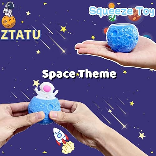 Vista 28 de Bolas de astronauta para el estrés para niños, juguetes sensoriales esponjosos (paquete de 2) Bola para apretar, juguetes para aliviar el estrés