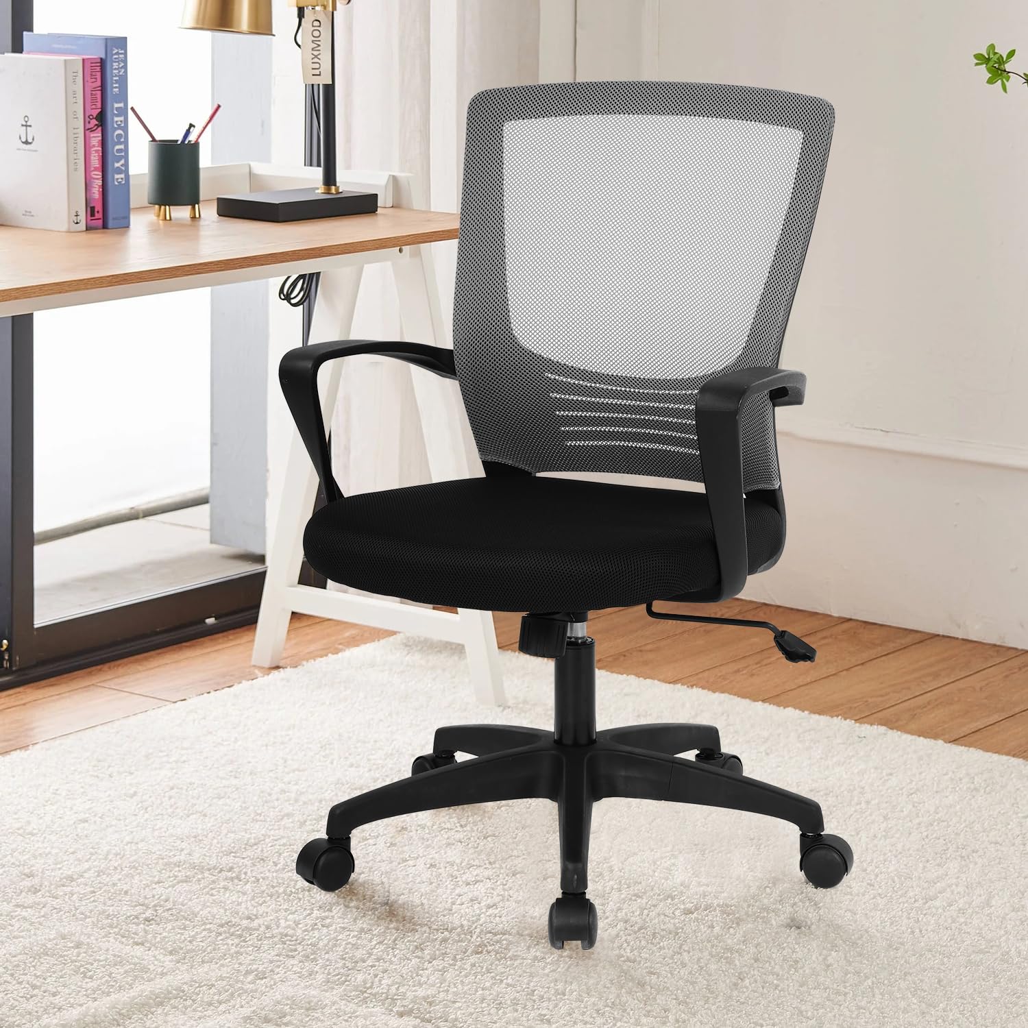 Home Office Chair Computer Chair Breathable Mesh Office Chair Ergonomic Desk Chair Adjustable Rolling Chair Mid Black Office