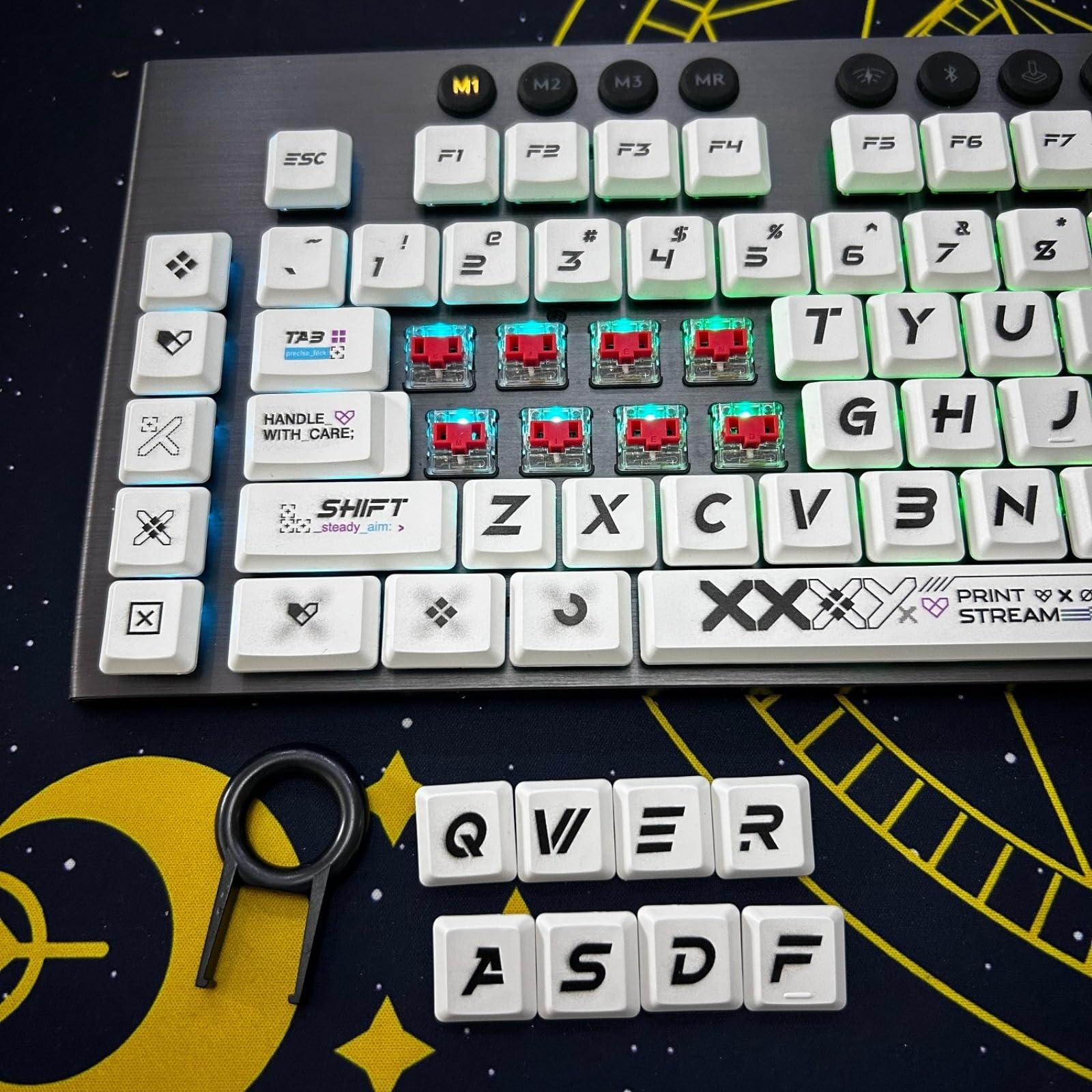 Juego de teclas de perfil bajo PBT/ABS para Logitech G813/G815/G913/G915/G915 TKL RGB teclado mecánico para gaming, diseñado para disposición estadounidense (QWERTY), para jugadores (blanco, opaco