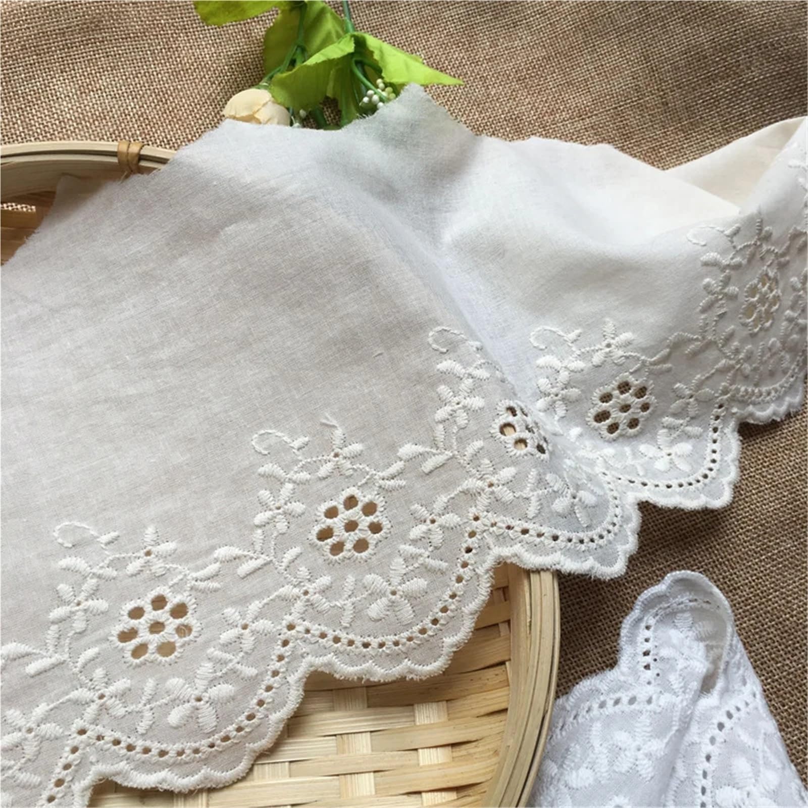 Cinta De Encaje De Algodón Con Ojales Tela de algodón con flores huecas 5 yardas, adorno encaje bordado, ropa 13CM, vestido, puños DIY, tela for escote(Beige apricot,14.5-15 Yards)