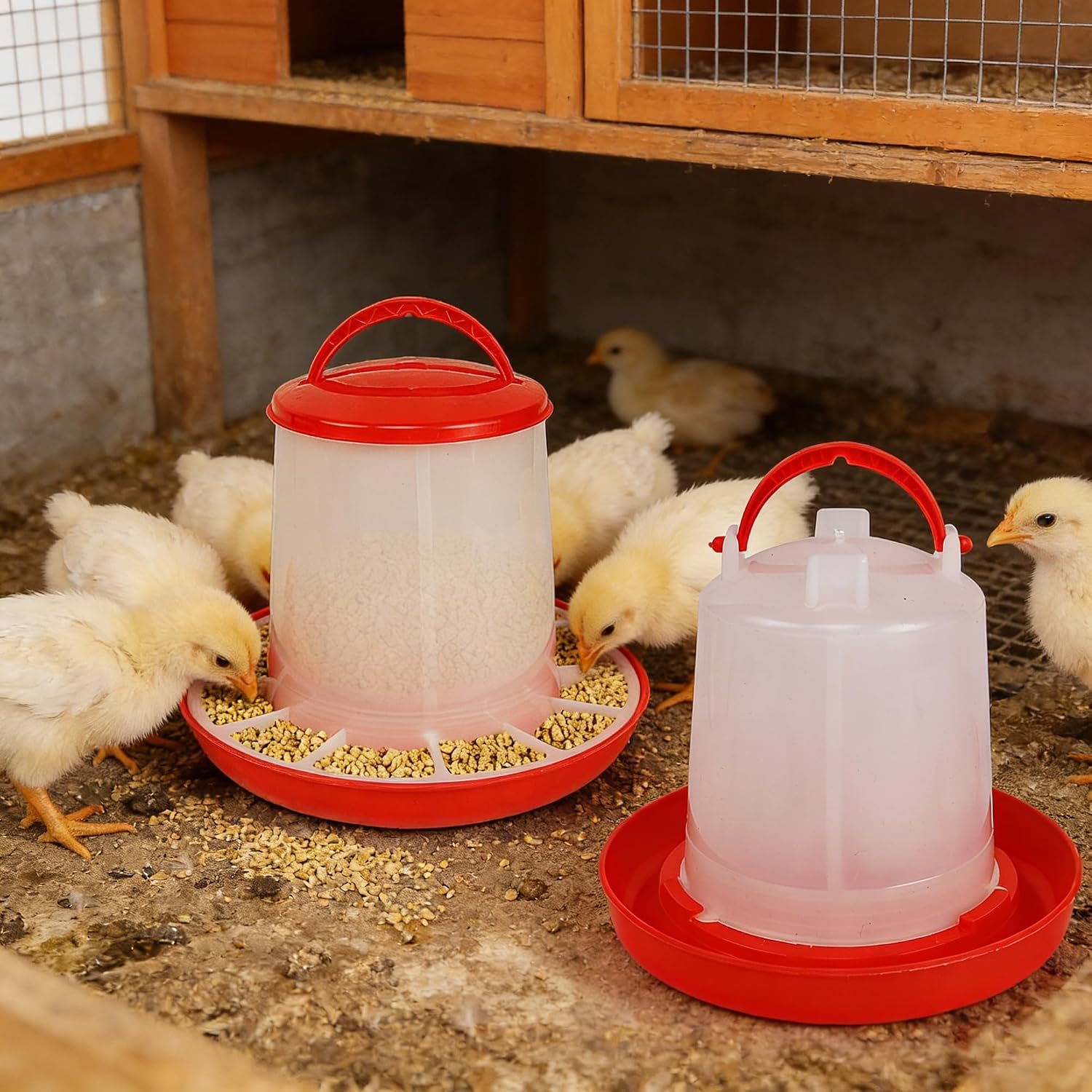 winemana Chick Feeder and Waterer Set – 1 LB + 1 L Hanging Plastic Containers for Outdoor Baby Chicks Small Poultry Drinkers Feeders image 2