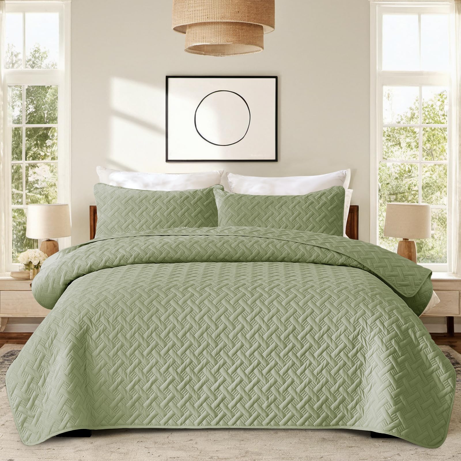 JYHOPE Queen Quilt Set Sage Green Lightweight Bedspread Bedding 3-Piece Microfabric Quilts with Pillow Shams Summer Cooling Comforter Alternative Gift