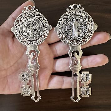 2Pcs/Set Enamel Double Side Saint Benedict 4.9inchX2.9inch Key Blessing For Protection - Medalla de san benito Home and Door hanger - Wall Hanger Catholic Easter Day Gifts - Llave de San Benito Gift (Silver)