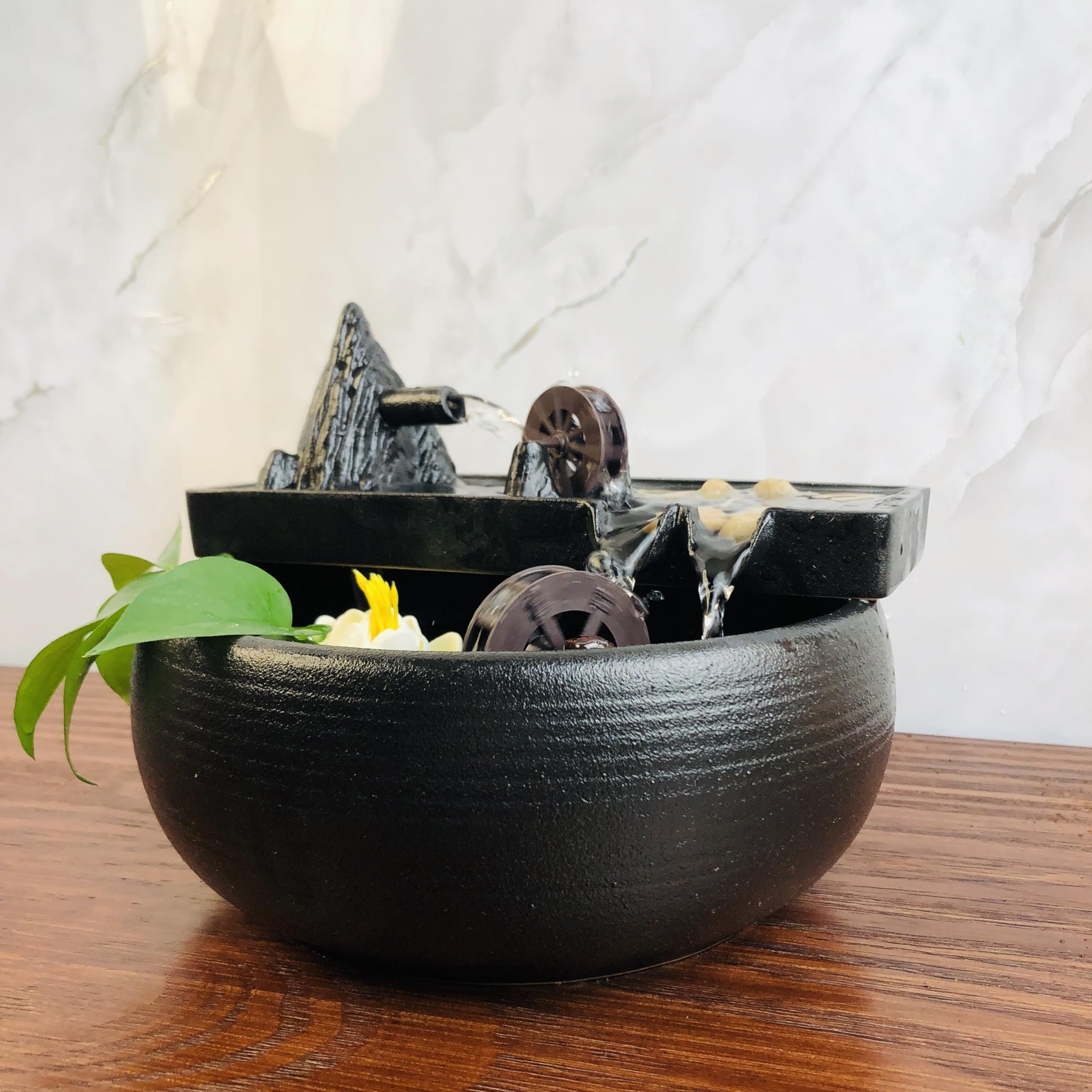 Fuente Decorativa de jardín, Fuente de Agua con Cascada, de cerámica, con iluminación LED, Efecto de Niebla, Bomba de Agua, Zen Estilo japonés, decoración para Escritorio, jardín, Negro