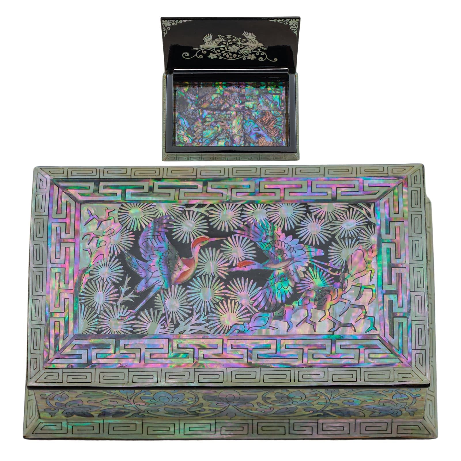 February Mountain Mother-of-Pearl Trinket Box – Handcrafted Korean Lacquer Keepsake Case for Cards, Jewelry, or Gifts