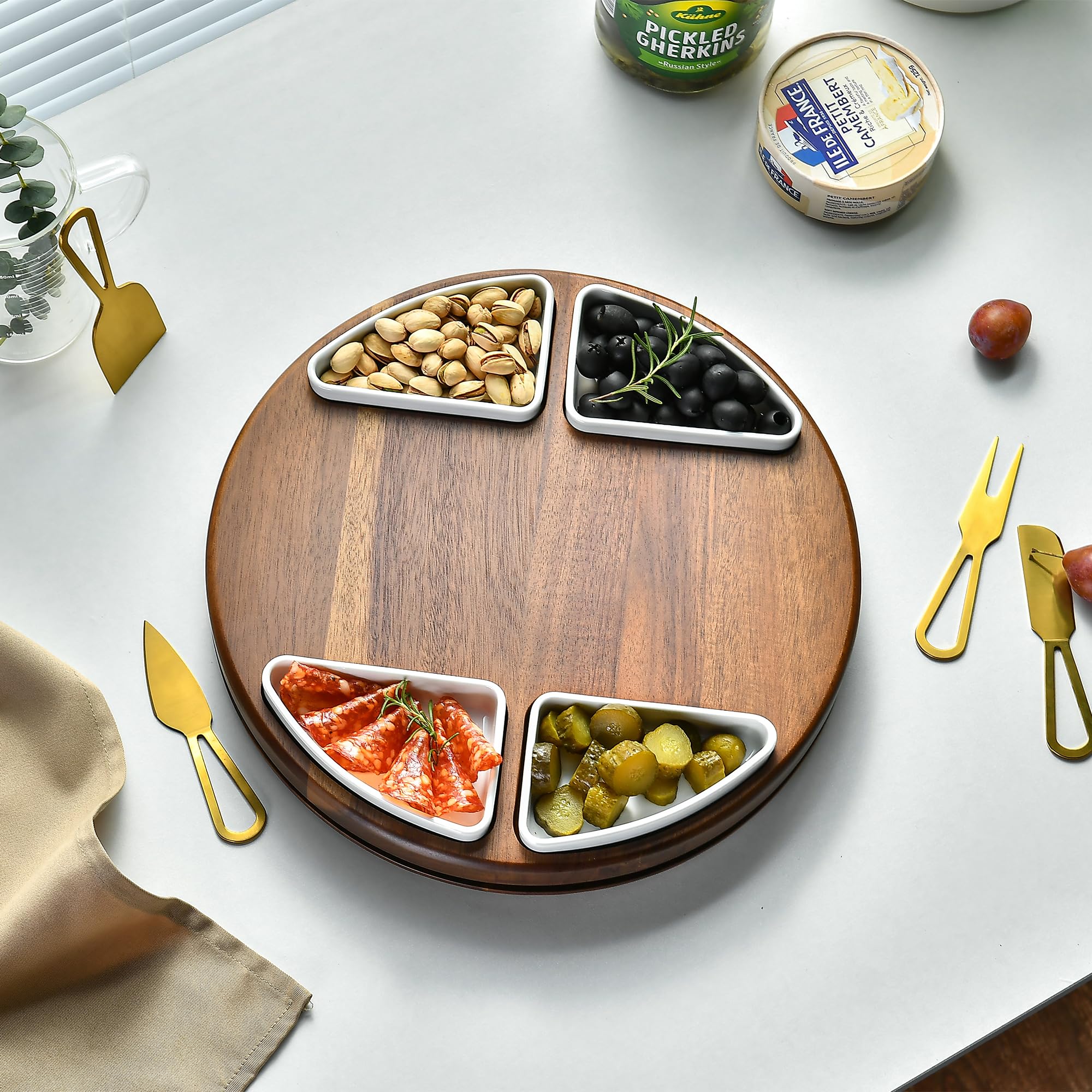 Juego de tablas de cortar de queso Lazy Susan mejoradas, tabla redonda de acacia para embutidos con 4 cuencos de cerámica, regalos de boda, plato para servir queso, despedida de soltera 8