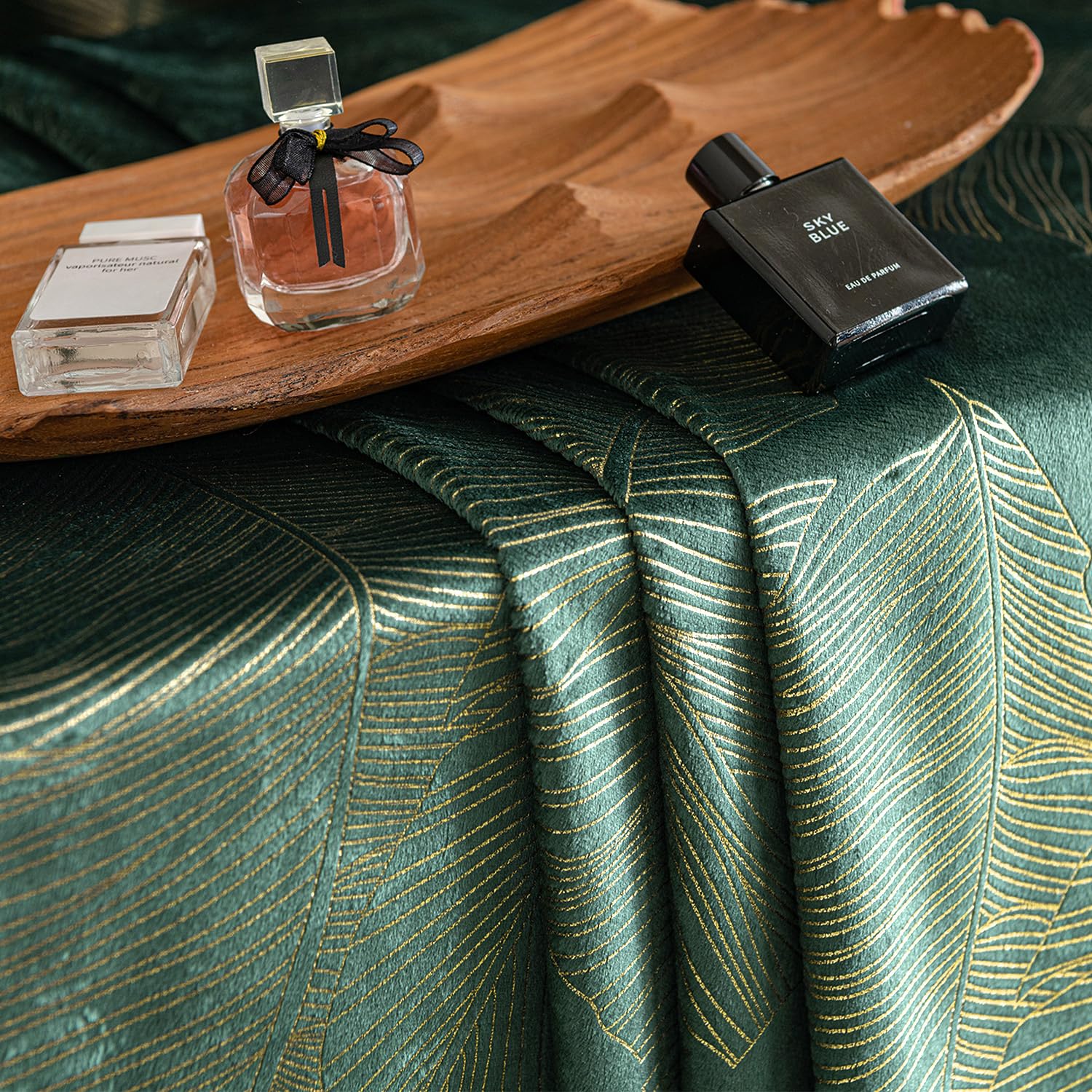 MIULEE Cortinas de Terciopelo con Estampado de Hojas de Oro, Verde, 2 Piezas, 140 x 245 cm (An x L), Elegante Decoración de Dormitorio, Suave
