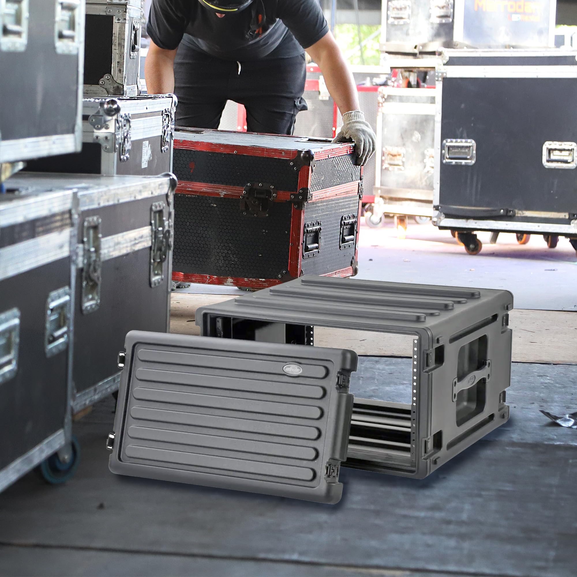 Amazon.com: SKB 6U Roto Rack Case - Durable Polyethylene