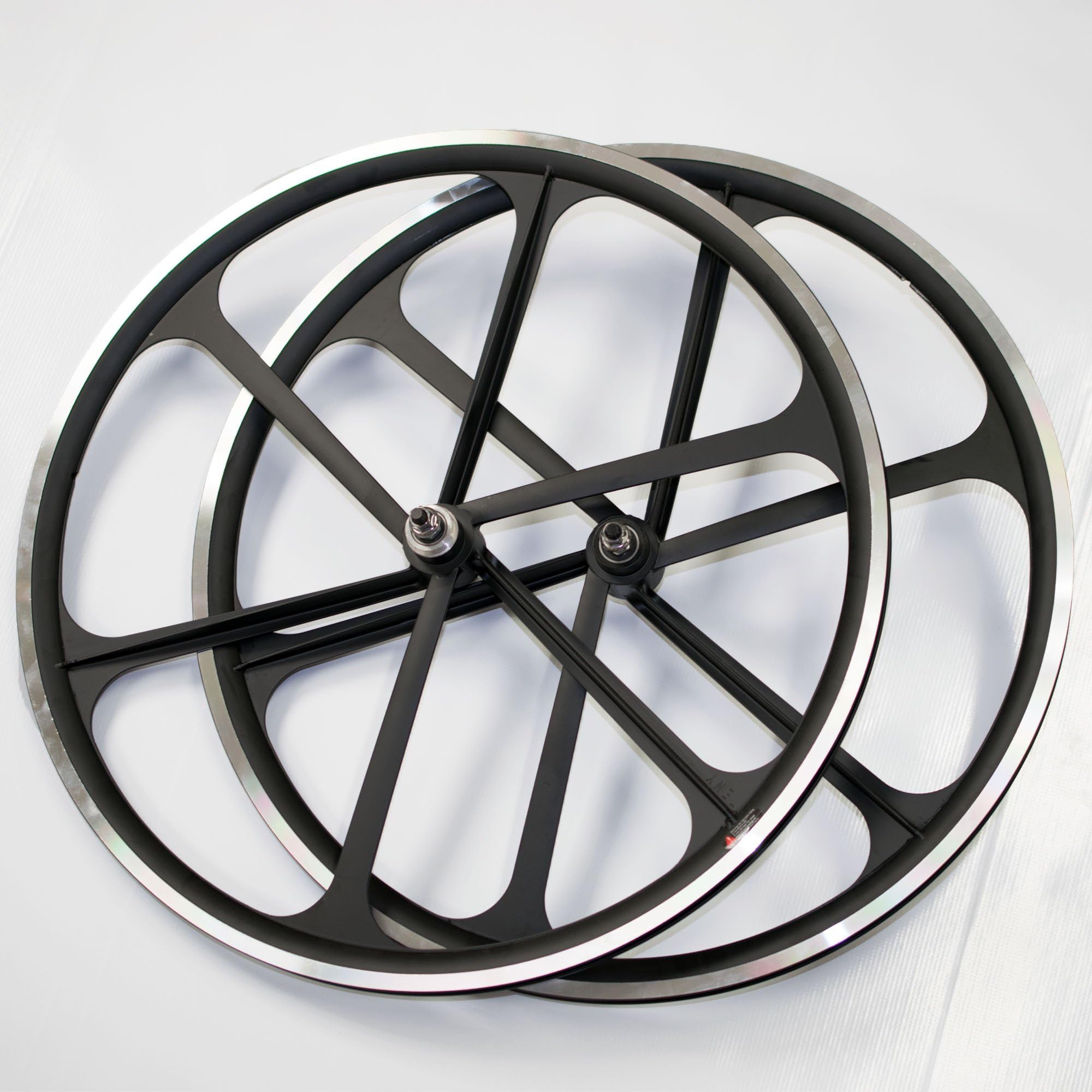 Teny Rim Bicycle Wheelset 6-Spoke MAG Wheels 700c For Fixie or Fixed Gear. Black, White or Red. Complete Set, Front and Rear Wheels Are Included. Flip-Flop Hub Included - By 2018 New.