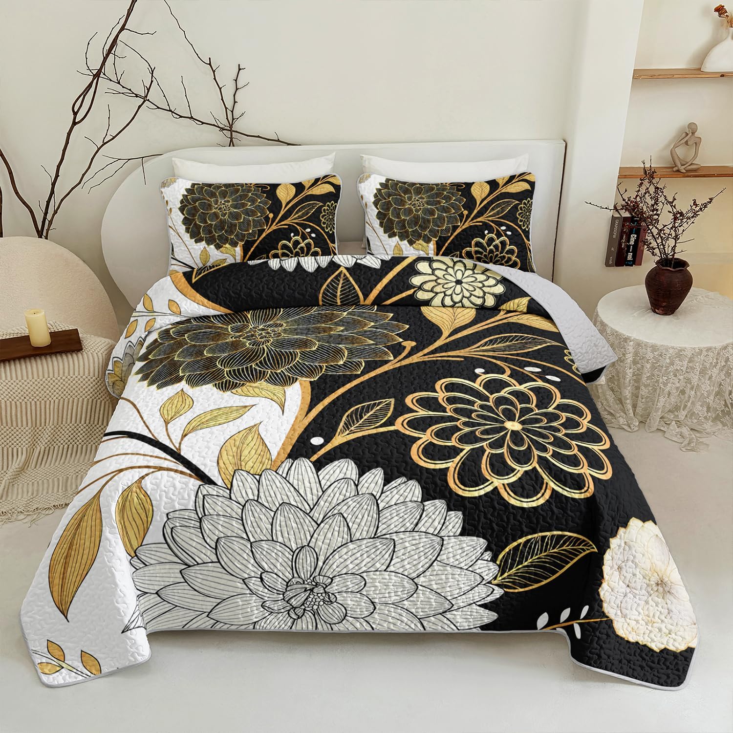 Trendy Black & Gold Floral Pattern Quilt Set Queen Size - 3 Pieces Lightweight Bedspread Coverlet with Pillow Shams, Elegant Bohemian Bedding Quilt Set for Adults, All-Season Comfort