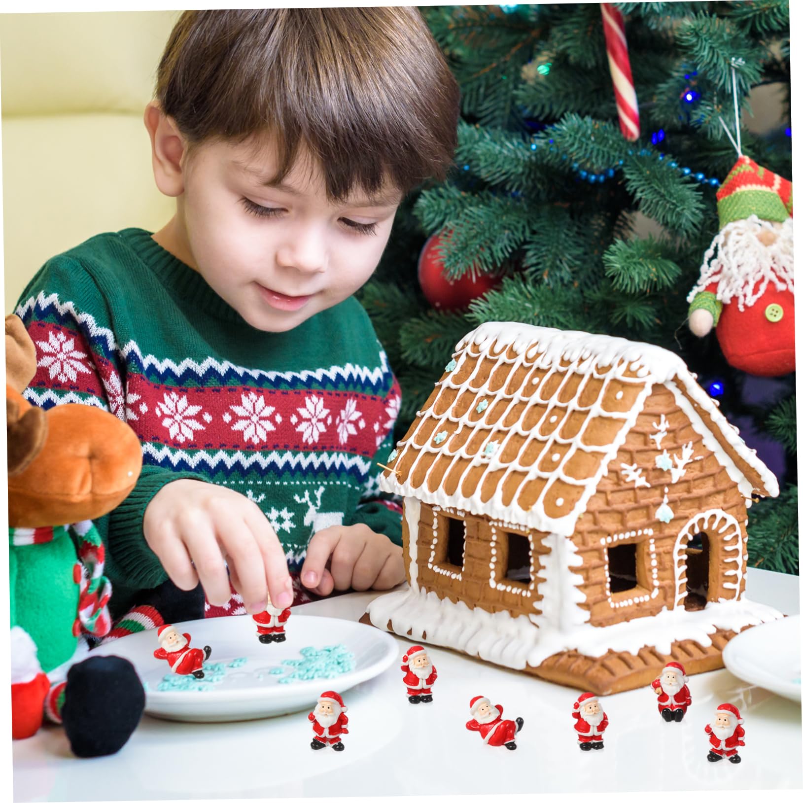 ULTECHNOVO 12stücke Mini Weihnachtsmann Statue Aus Kunststein Weihnachtsmann-figur Zum Dekorieren Von Weihnachtsbaum Weihnachts-mikrolandschaft Tischdeko Für Wohnzimmer Und Büro