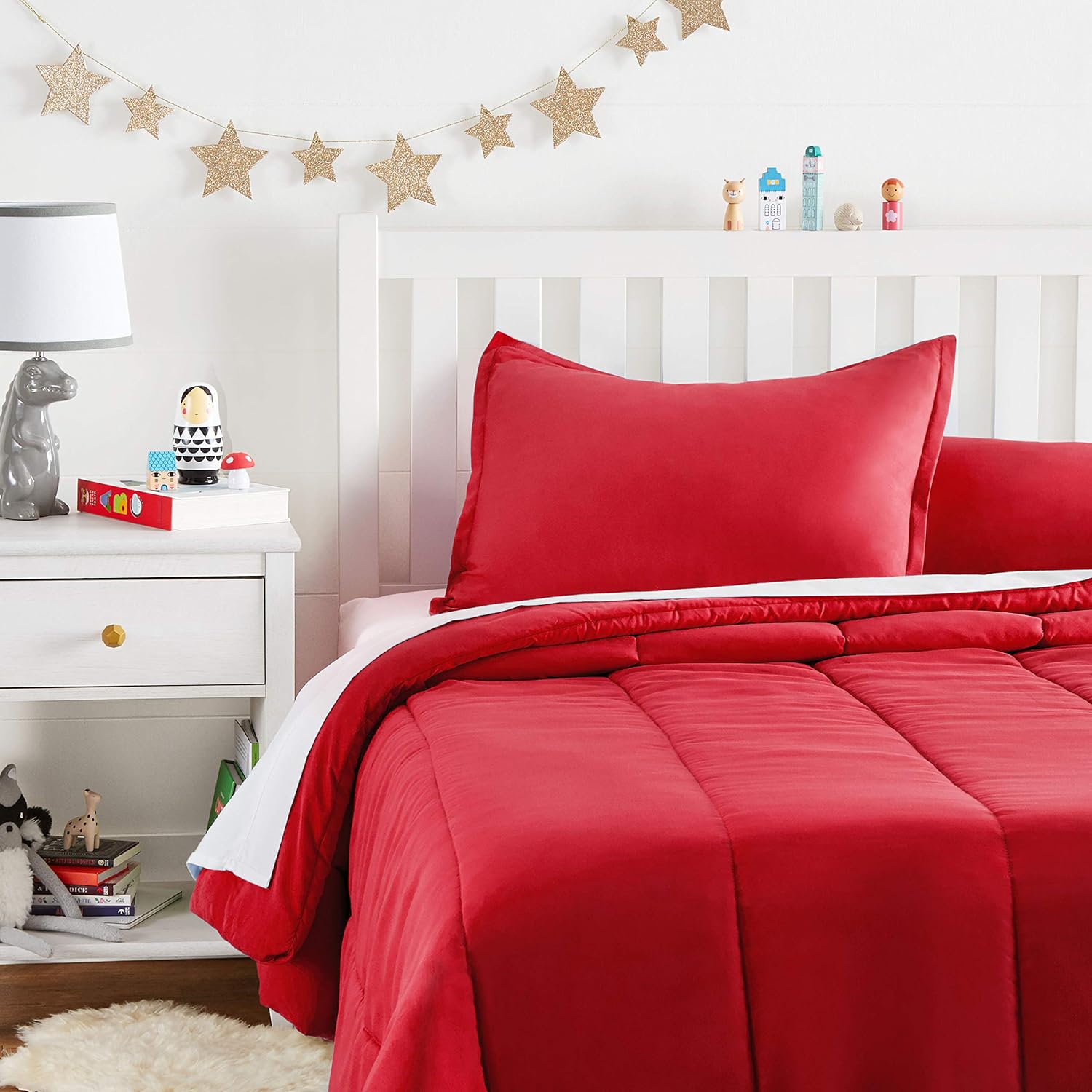 Amazon Basics Easy Wash Microfiber Kid's 3 Piece Comforter