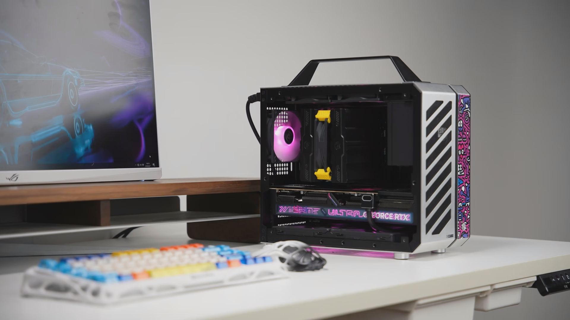 Mechanic C26 Gabinete Portátil MATX ITX SFX Alumínio 13.3L