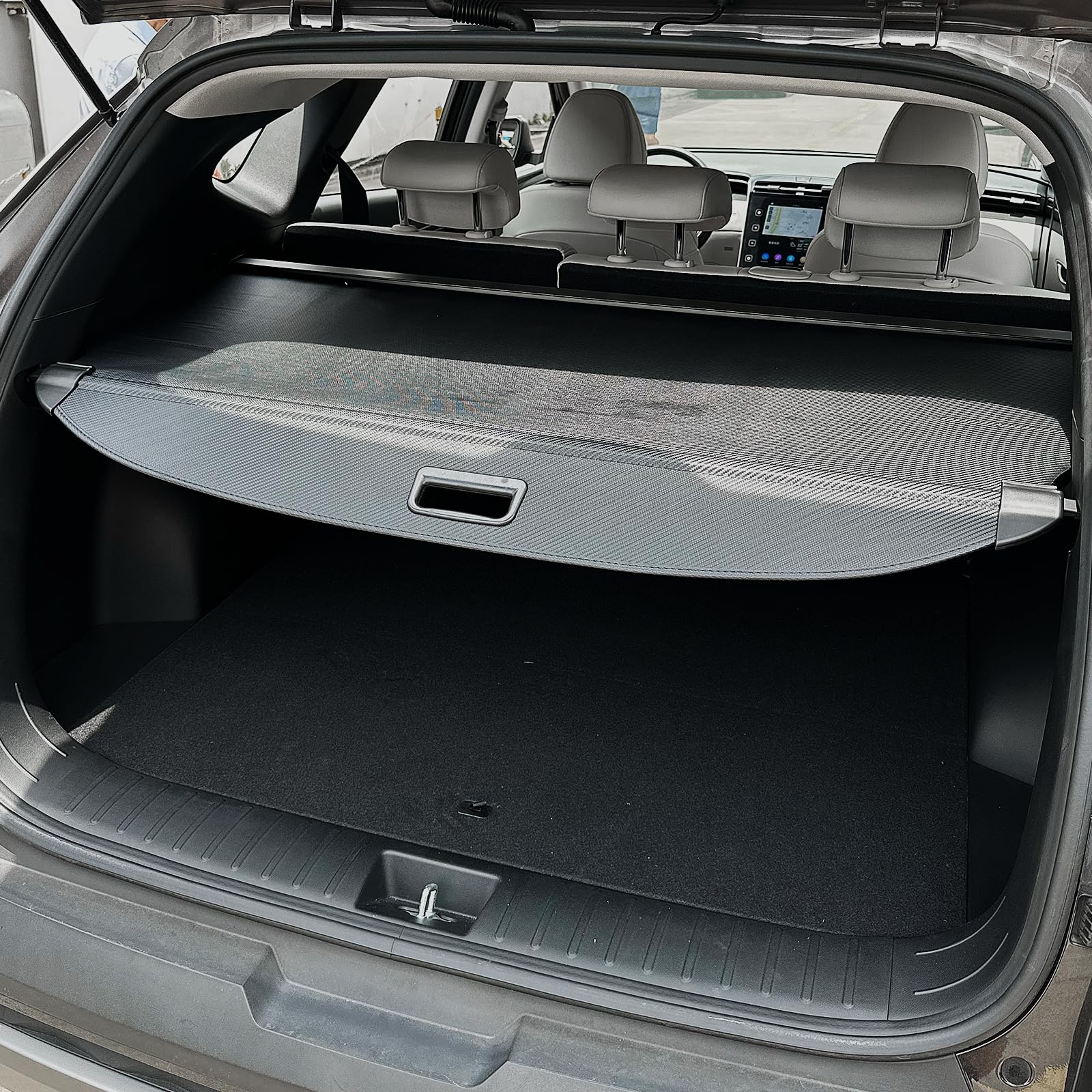 Cargo Cover for 2025 2026 Lucid Gravity Accessories (Carbon Fiber Texture),Retractable Trunk Cover Organizer Security Shielding Shade Tonneau Cover for Lucid Gravity 2026 Accessories 2025