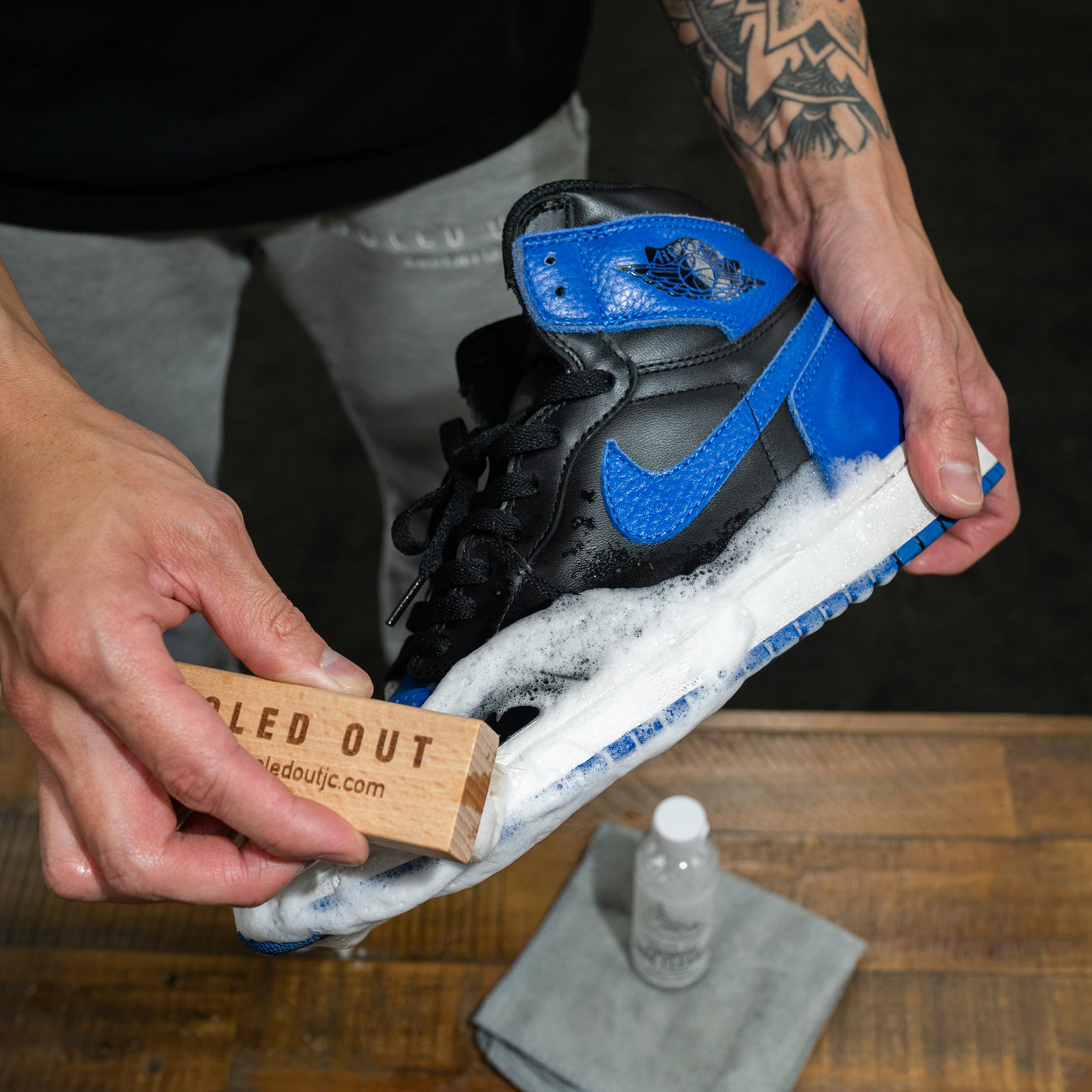 Juego de limpieza para zapatillas