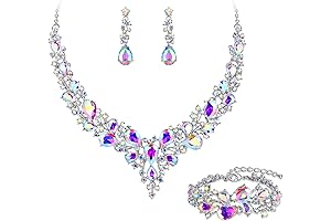 Sparkling Allure: Irridescent Necklaces That Elevate Bridal Beauty