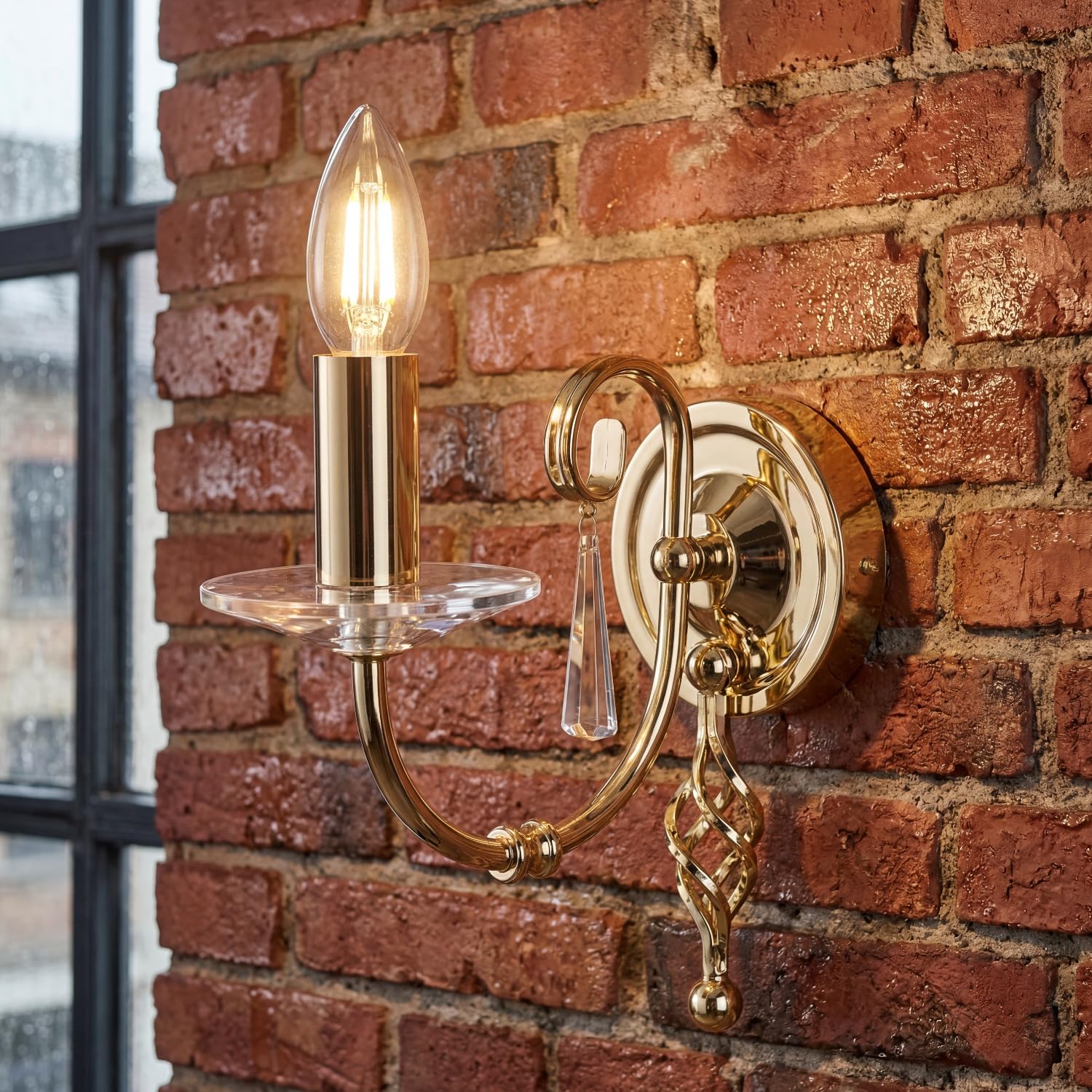 Licht-Erlebnisse Designer Wandleuchte Messing poliert Wohnzimmer Metall Kristall Glas Kerzenform E14 B:10 cm Schlafzimmer Flur Wandlampe Klassisch