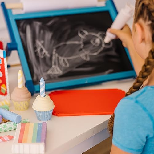 Miniatura 3 de Melissa & Doug Sweet Shop - Juego de tiza multicolor y soportes, 33 piezas, gran regalo para niñas y niños