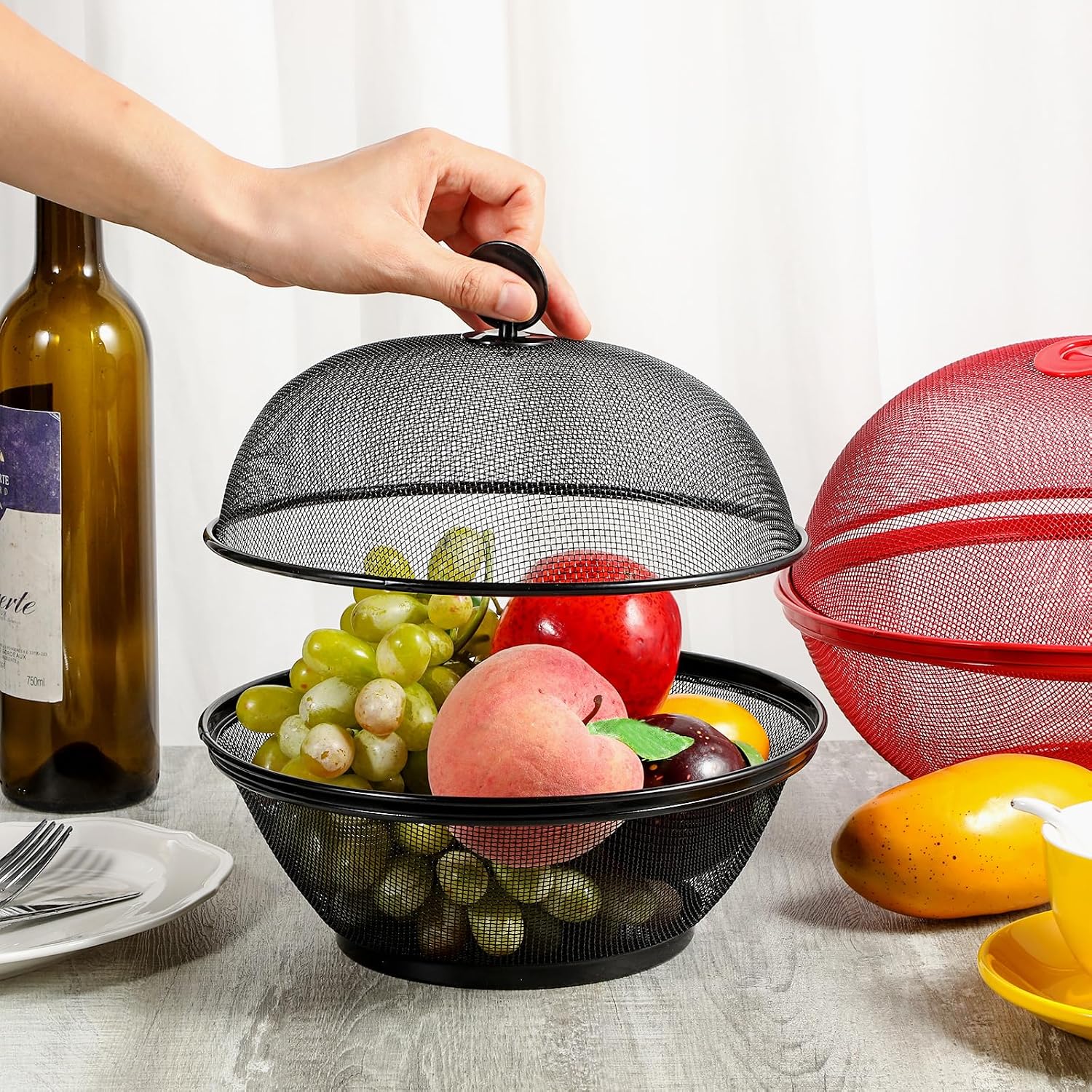 MAQUITA 2 Pcs Mesh Fruit Basket with Lid Fruit Cover Protective Countertop Produce Cover Metal Wire Mesh Holder Strainer Mesh Fruit Holder Kitchen Accessories for Kitchen Food Vegetable