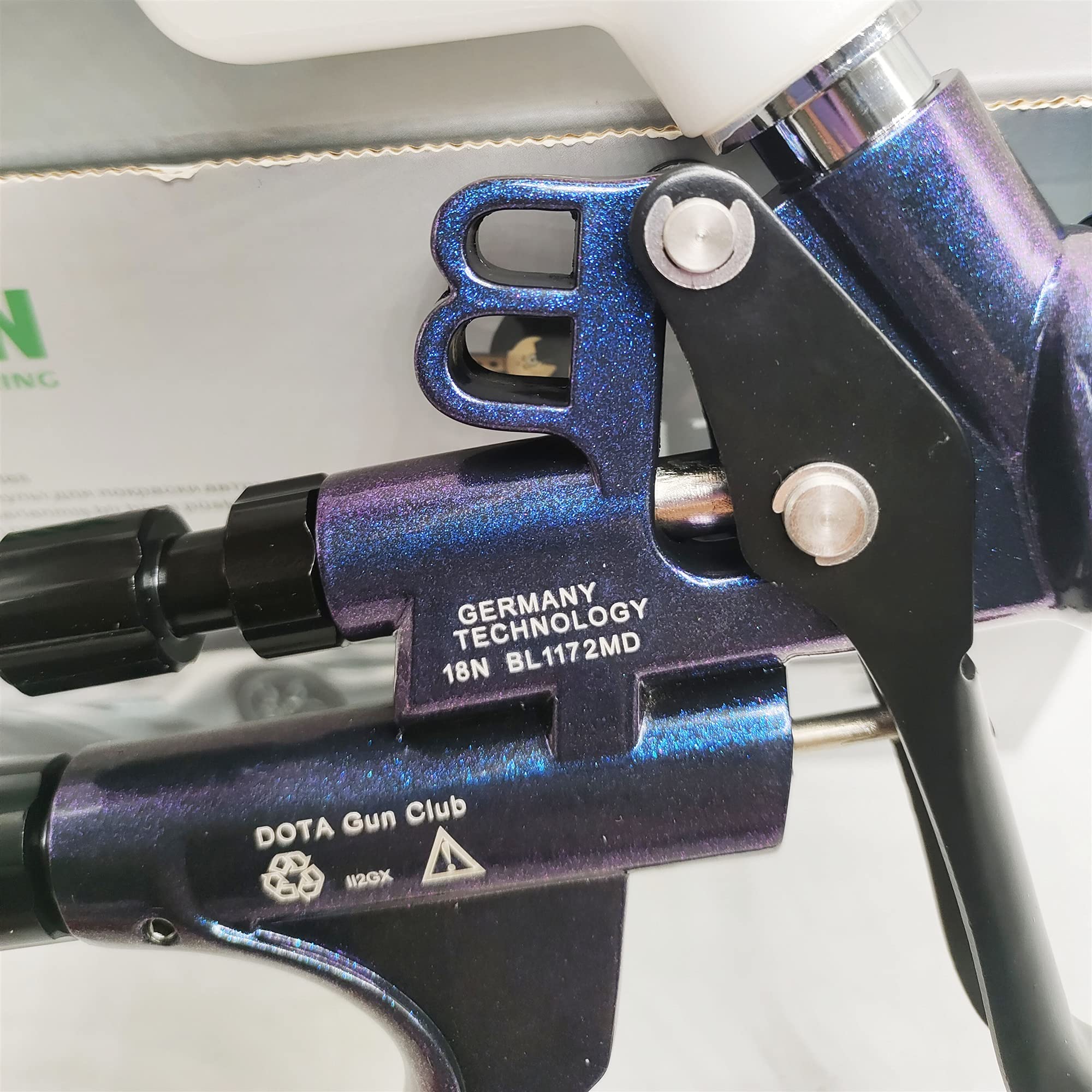 Pistola per verniciare HVLP 5000-6800B Pistola a spruzzo 1.3mm Pistola a spruzzo di Pittura a spruzzo di Pittura per Auto (Colore : Nero)