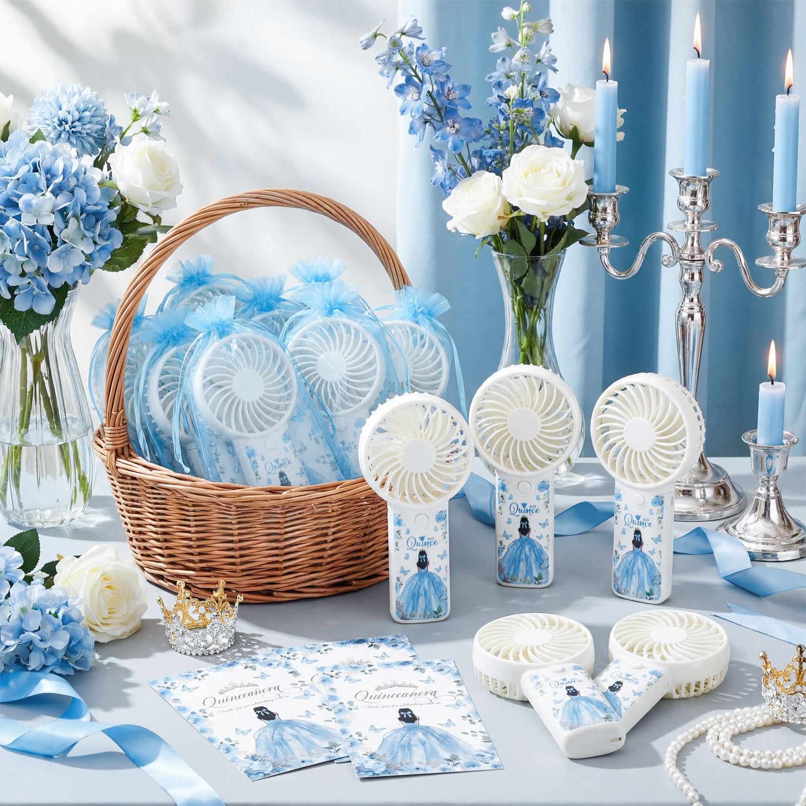 Tuanse Juego de 25 recuerdos para 15 años de quinceañera, recuerdos de fiesta para fanáticos de quinceañera, regalos para invitados, ventiladores eléctricos portátiles de mano con tarjetas de