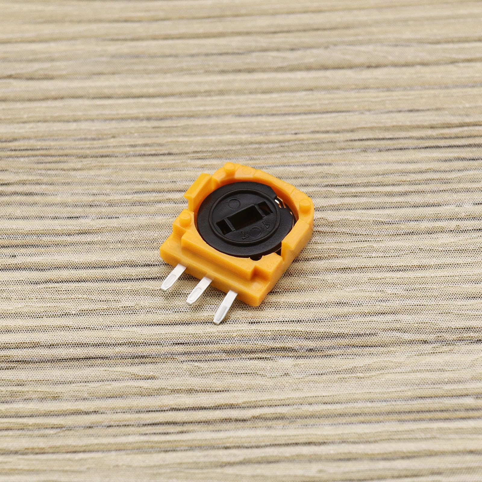 Lot de 8 Poches de Rechange à 3 Broches compatibles avec Les contrôleurs PS5, capteurs de potentiomètre 2,3 K Ohms