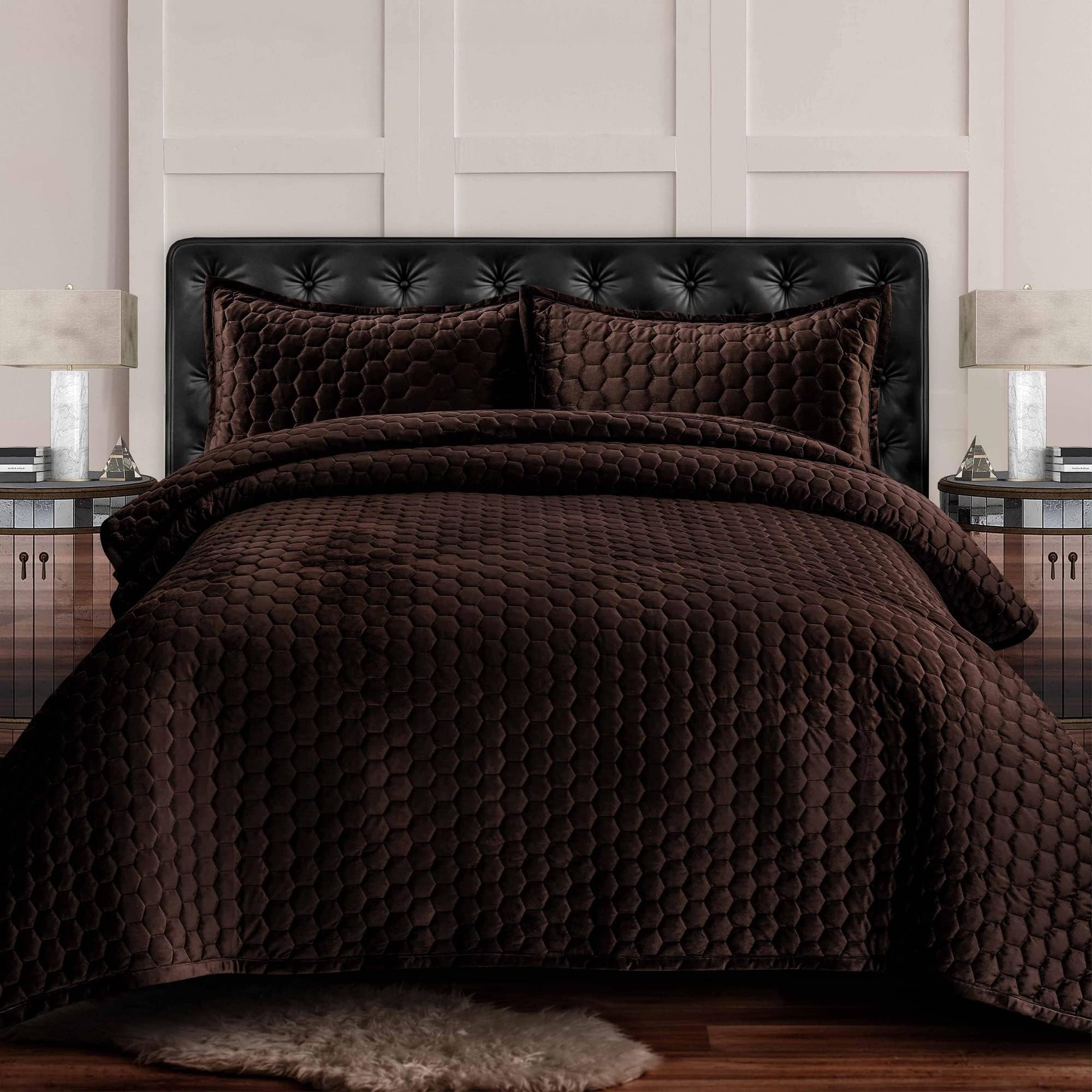 Tribeca Living Chocolate Lugano Velvet Oversized Quilt Set, Twin