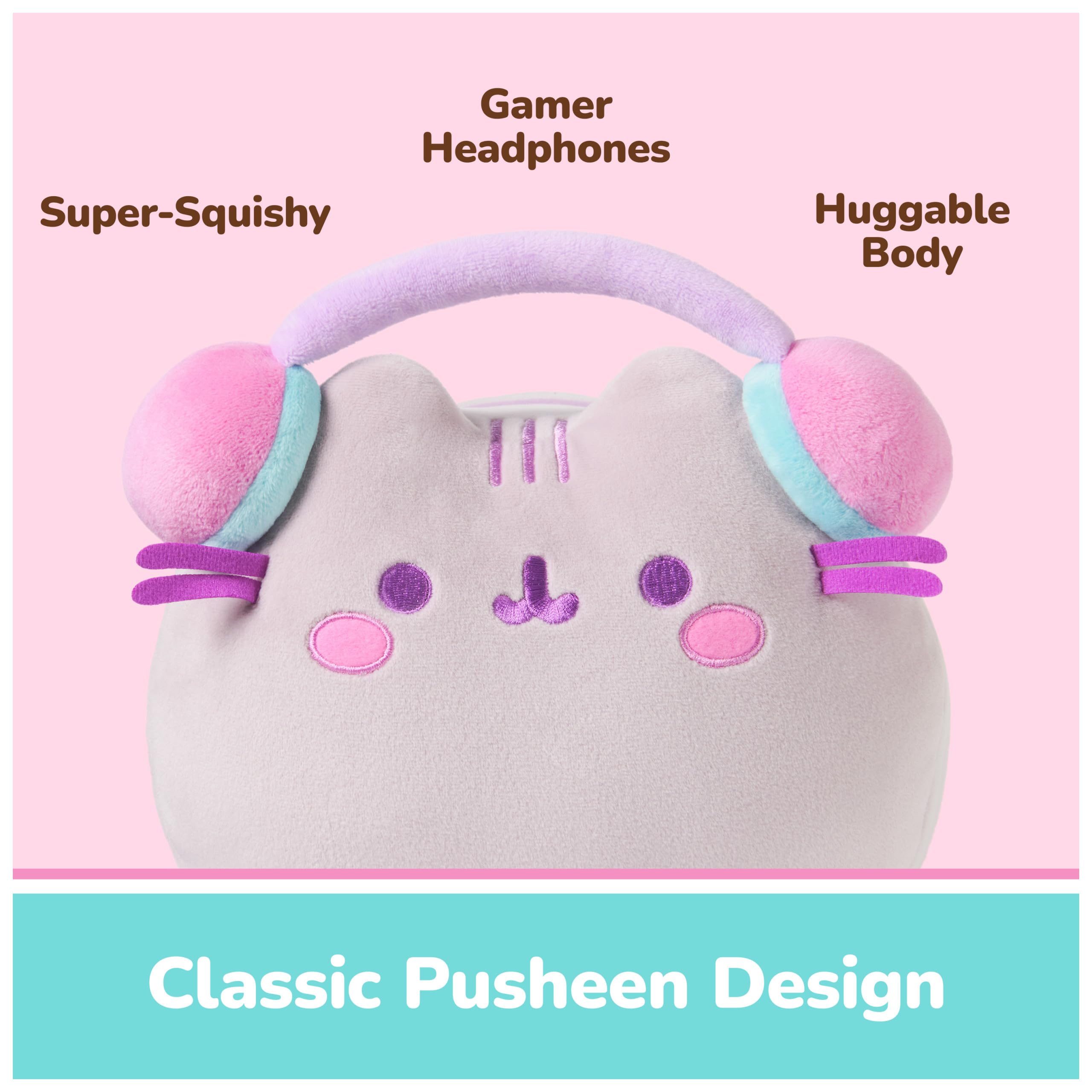 GUND Pusheen Gamer Squisheen Pluszowa zabawka, miękka zabawka, kolekcjonerska pluszowa zabawka, dekoracja do gier, wypchane zwierzę dla osób od 8 lat i starszych, szara, 28 cm