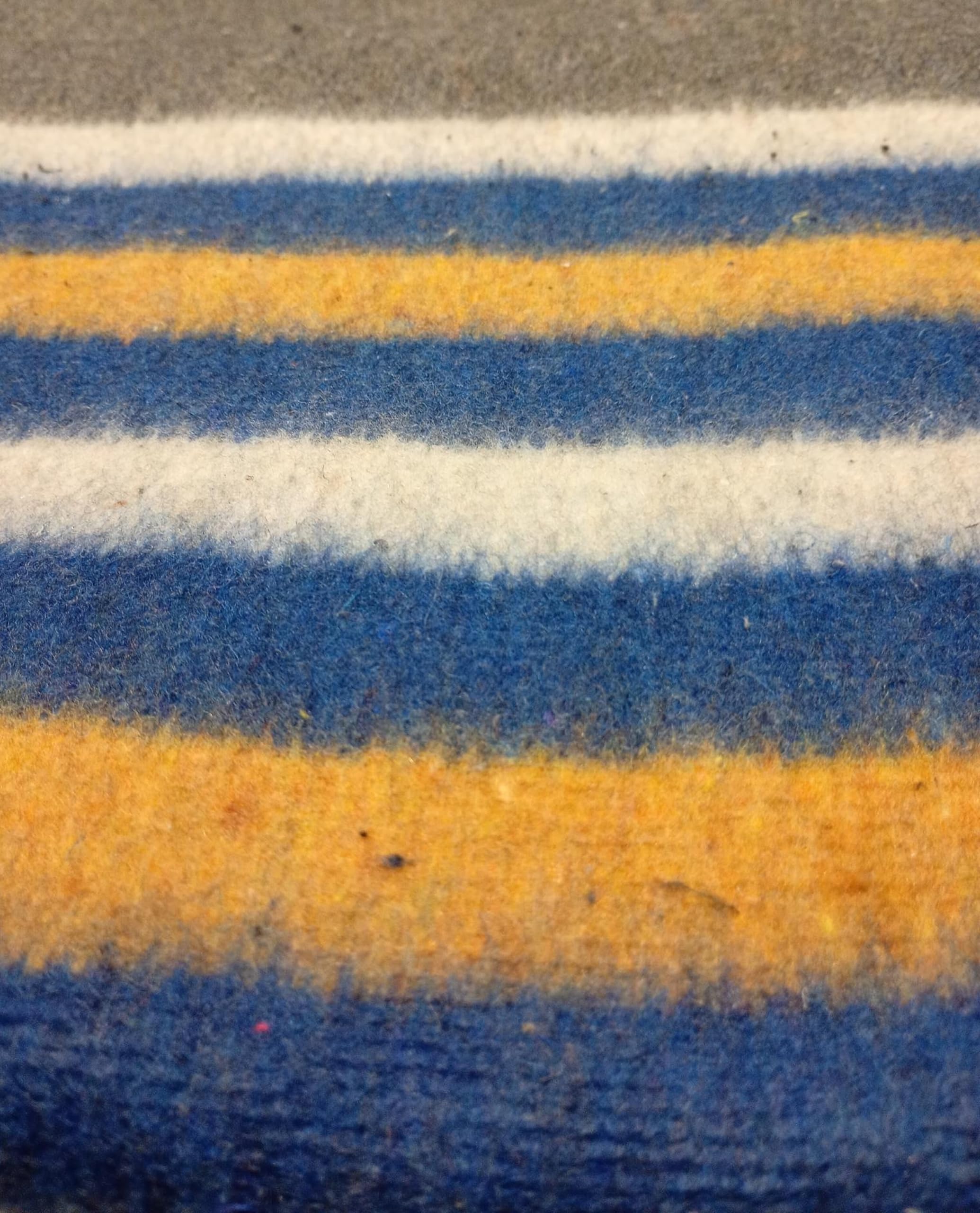 LNT France - Lot de 5 Couvertures Epaisses de Protections de Meubles pour Déménagement, Transport et Stockage-150x200 cm - 410 gr/m²- couverture 100% Textile Recyclé. (5 Bleues)