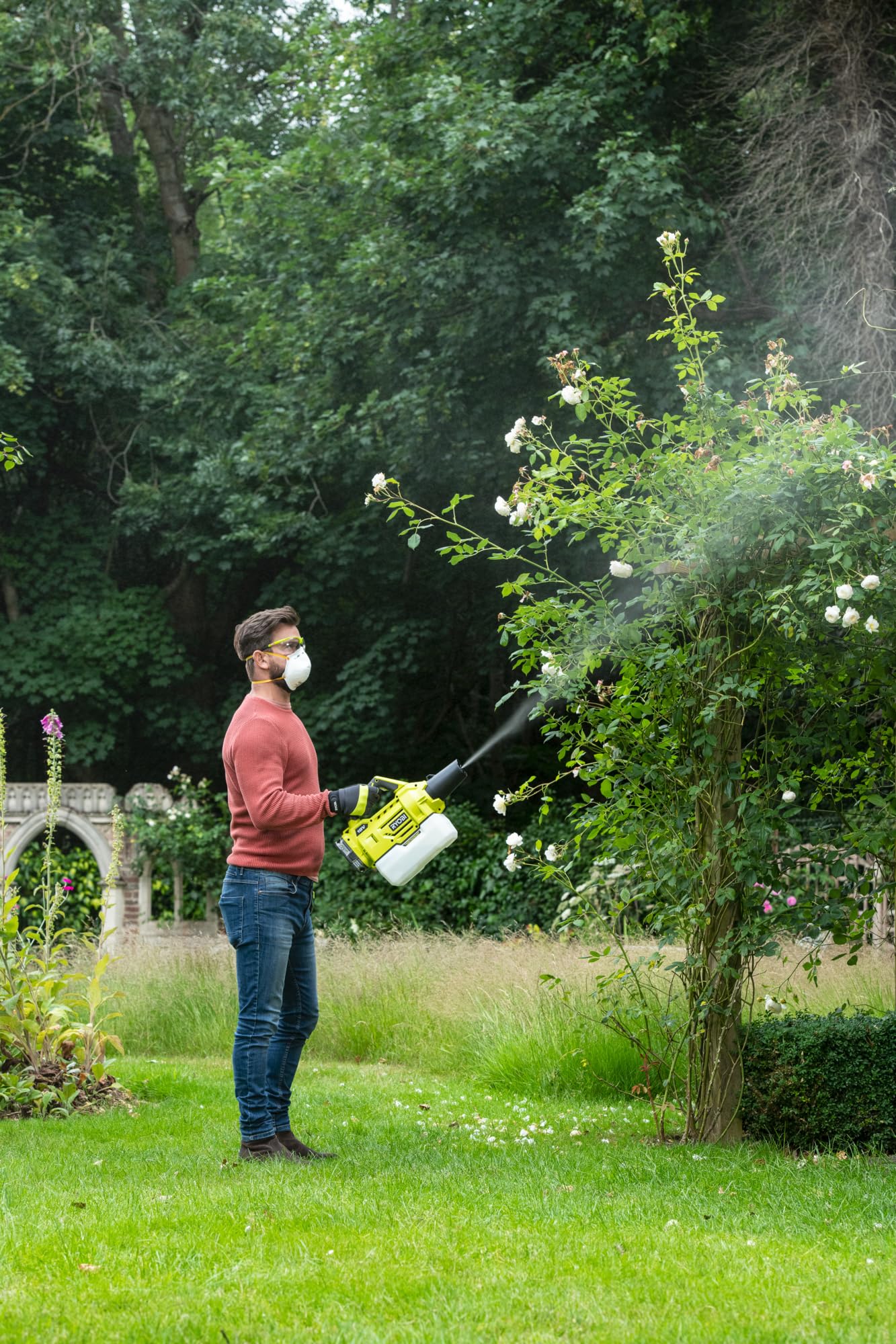 RYOBI - Pulvérisateur sans Fil 18V One+ RY18FGA-0 – Réservoir 3,5L, Pulvérisation Continue, Poignée Ergonomique – Traitement des Plantes, Désherbage, Nettoyage Extérieur – Batterie Non Incluse