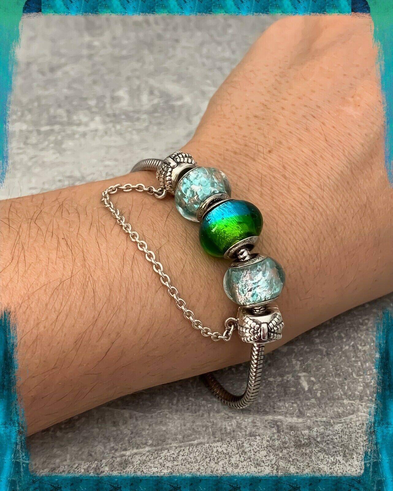 Bracciale con ciondoli a 3 perline, in vetro di Murano, colore: Blu/Verde autentico e argento 925 rodiato
