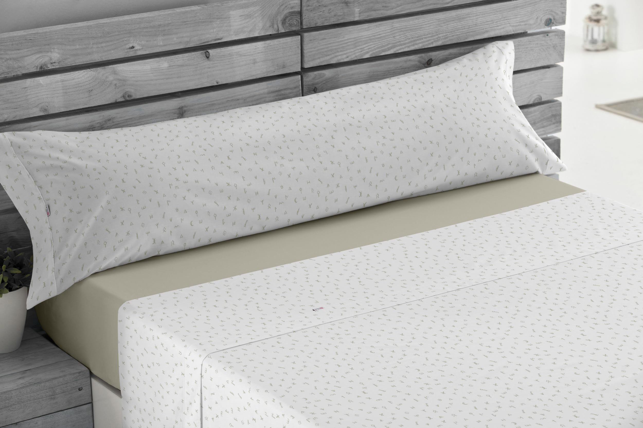 Juego de sábanas Iber color piedra. Cama de 180 cm. 4 piezas