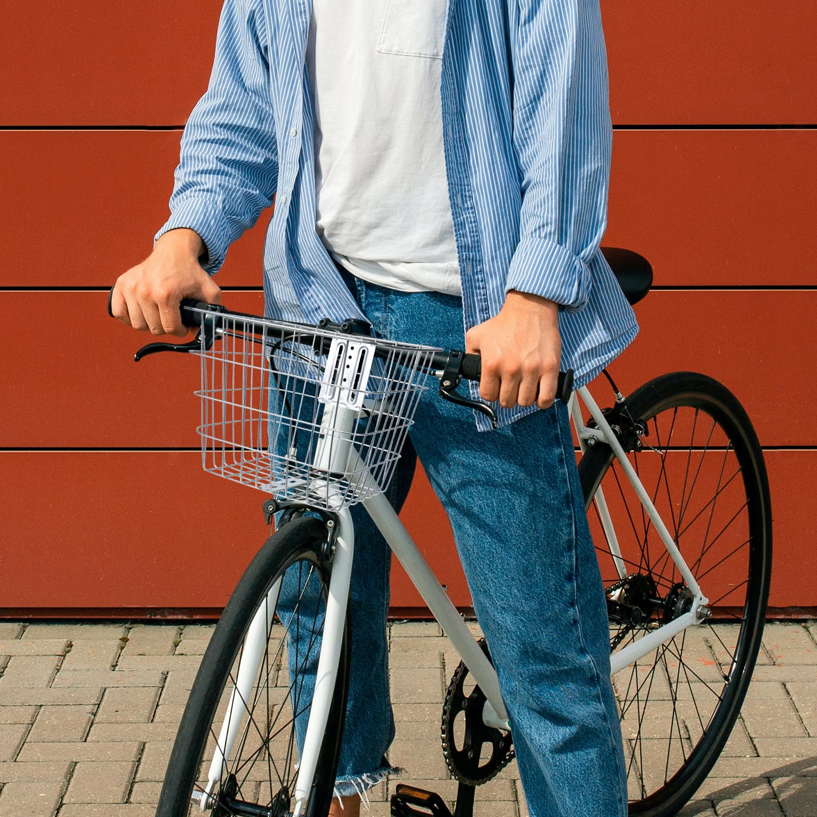 Fahrradkorb für E-Bike Vorne aus Eisen Silber Robust und Stabil Große Kapazität Einfache Montage für Sicheres Radfahren