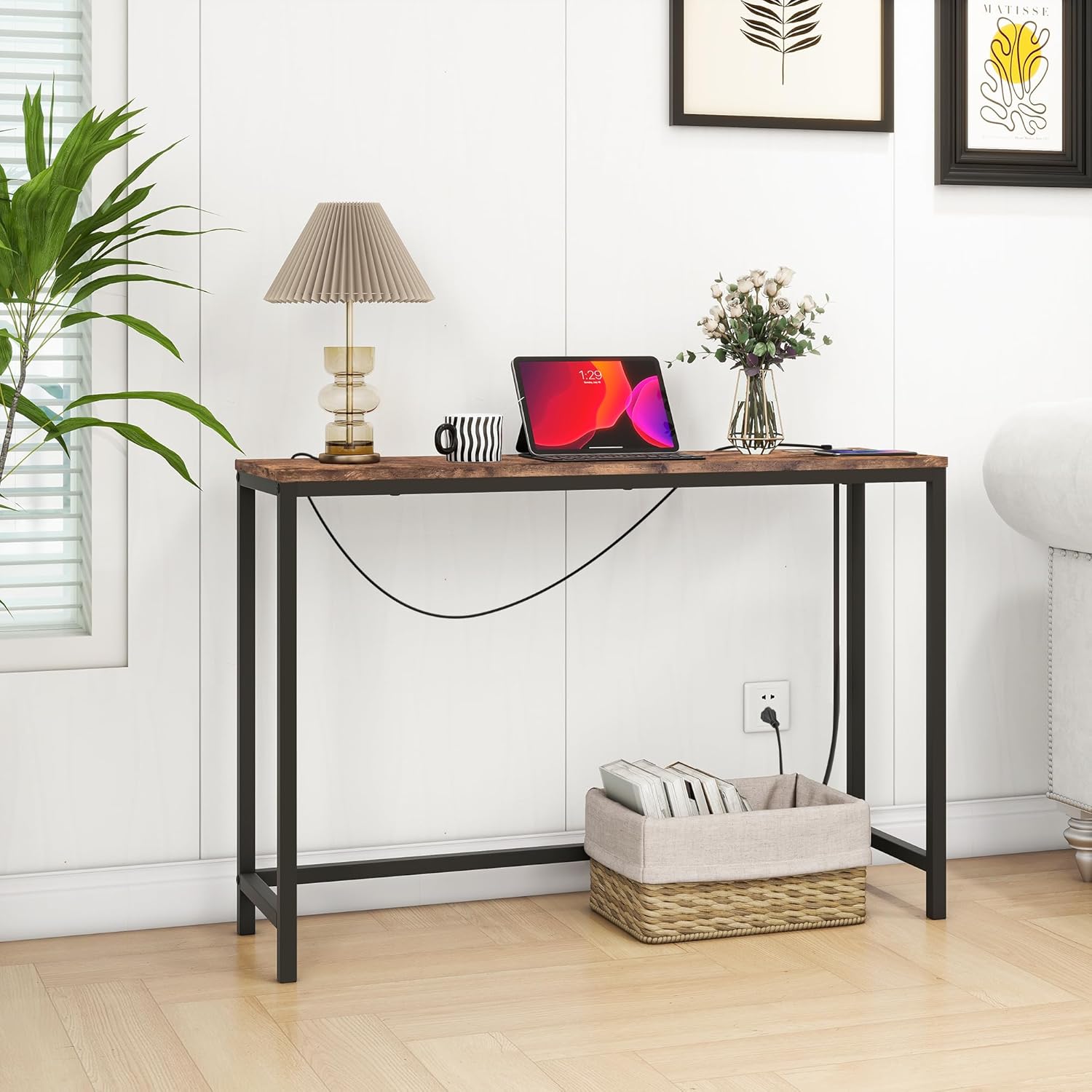 HOMERECOMMEND Console Table with Power Outlets and USB Ports,Sofa Tables with Charging Station,for Hallway, Entryway,Behind Couch Table,Rustic Brown