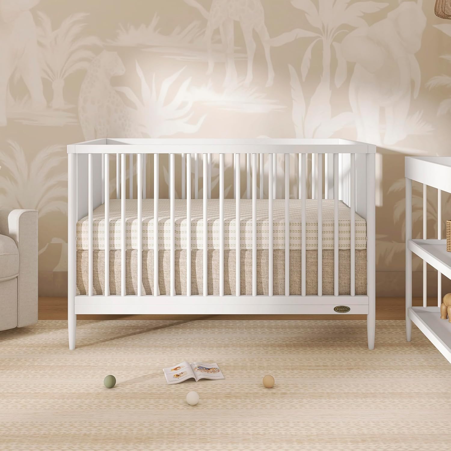 Dream On Me Clover 4-In-1 Modern Island Crib With Rounded Spindles In White, Convertible Crib, Mid-Century Meets Modern, Coordinates With The Clover Changing Table