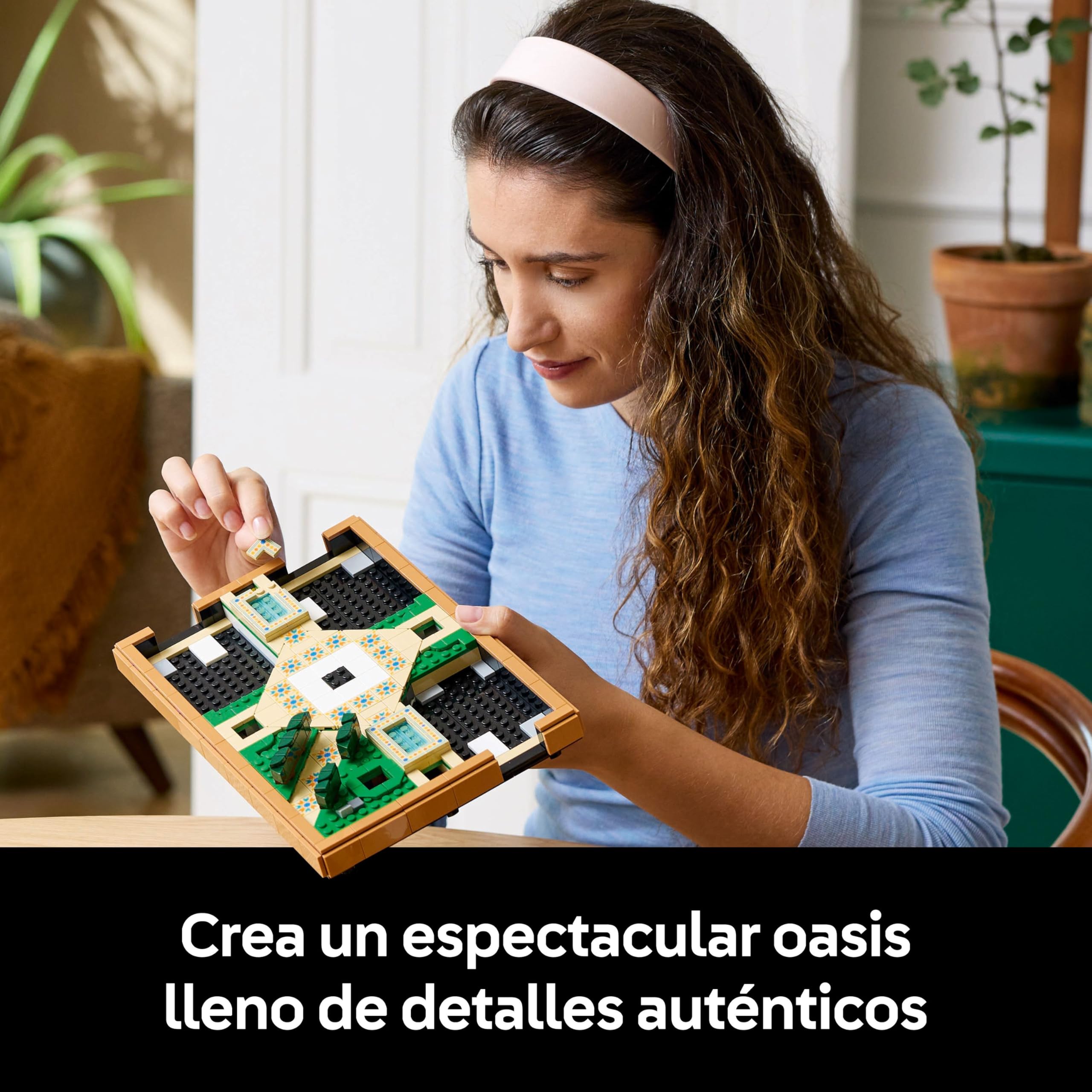 LEGO Icons Jardín con Fuente Maqueta para Adultos con Plantas y Flores Artificiales: Caléndula, Buganvilla, Geranio, Decoración para el Hogar, Figura de Pájaro, Regalo para Mujeres y Hombres 10359