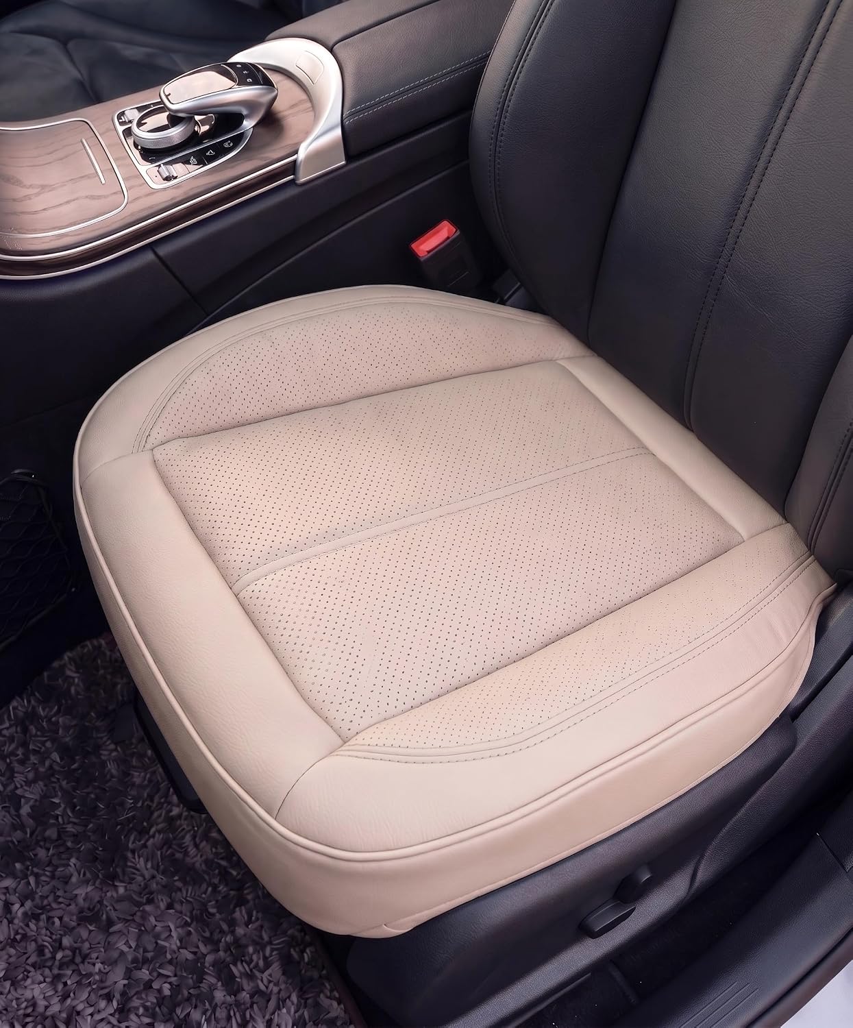 Universal Leather Car Bottom Seat Cover, Full Wrap Driver Car Seat Protectors,Anti-Slip Automotive Front Seat Cushion, Waterproof Seat Cushion Pad Mat for Most Sedans, SUV, Trucks (Beige,1 Piece)