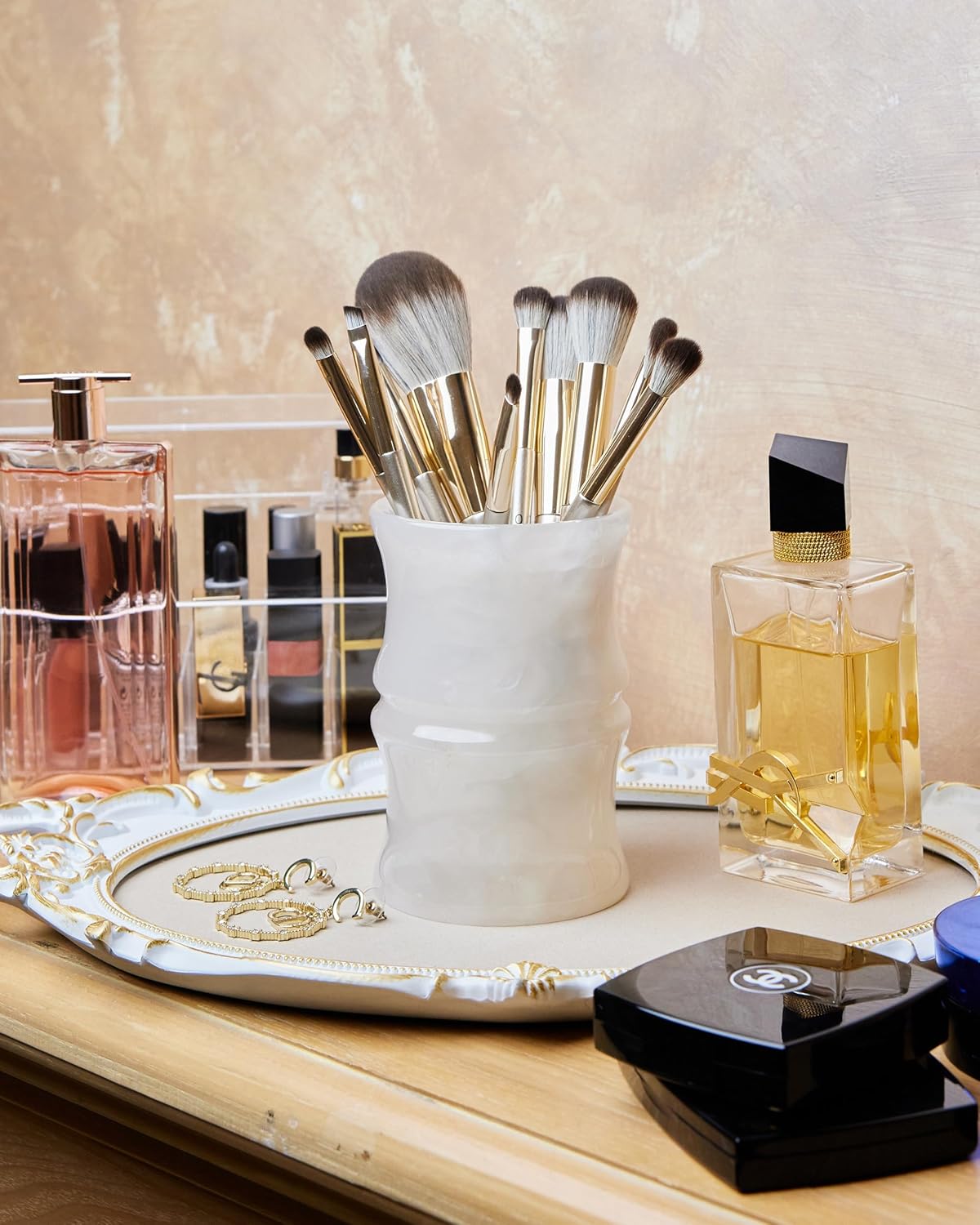 Afghanistan Natural Jade Makeup Brush Holder & Organizer, Small Countertop Vanity Accessories, luxury Makeup Organizer, Christmas Presents, Unique Gifts for Women, Girlfriend, Mum (Milky White)