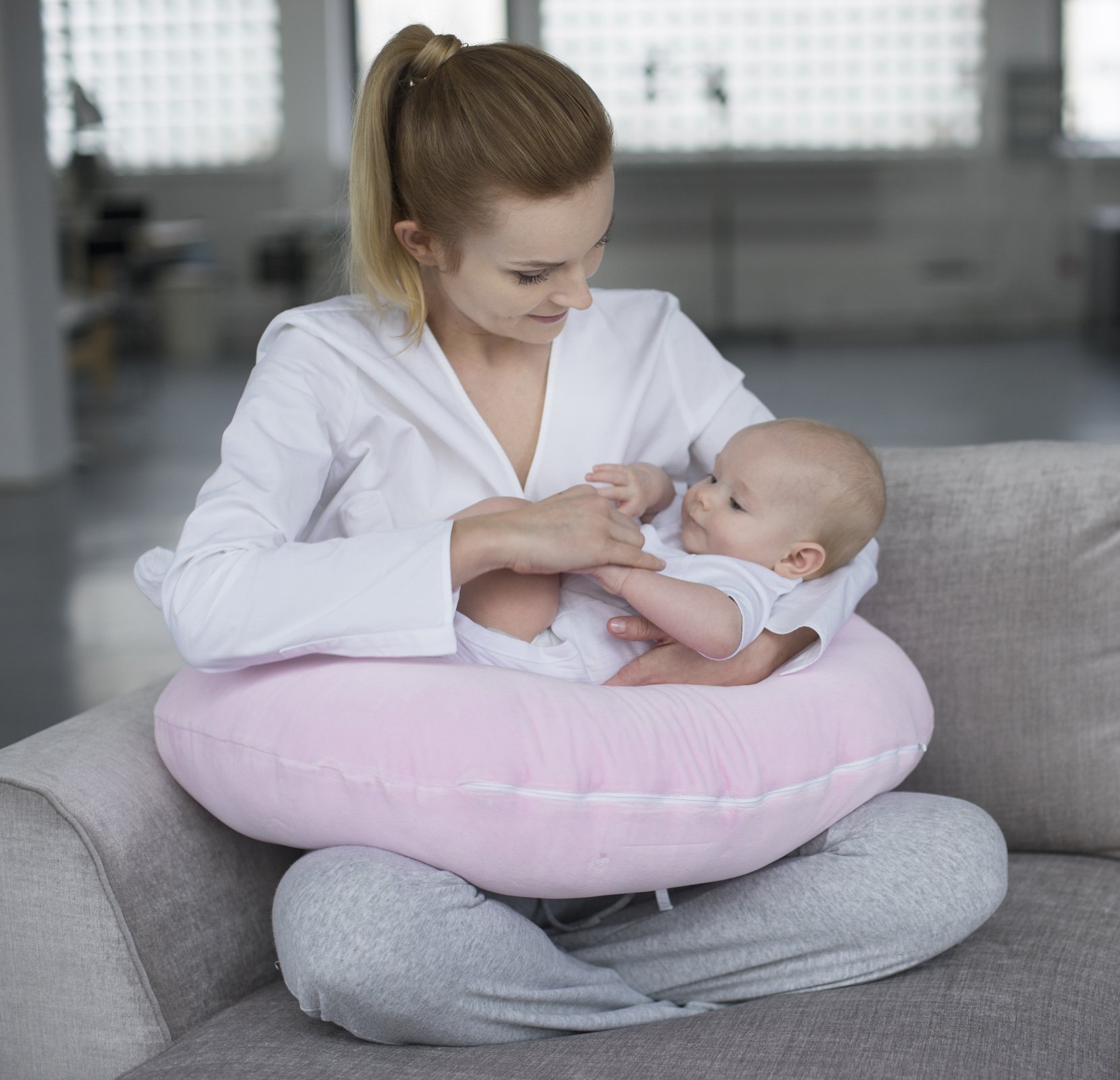 Motherhood 5901323921827 Stillkissen Premium aus Baumwoll-Velour, Öko Tex Standard 100, rosa classics