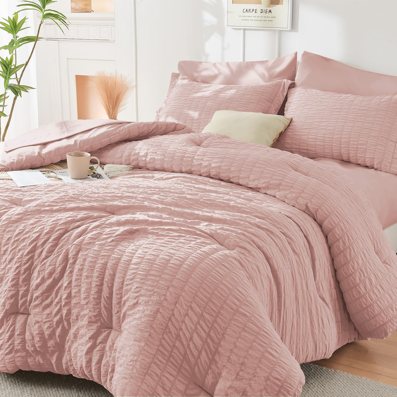 HYMOKEGE Rose Gold Full Size Comforter Sets Seersucker 7 Pieces, All Season Luxury Bed in a Bag for Bedroom, Bedding Set with Comforters, Sheets, Pillowcases & Shams
