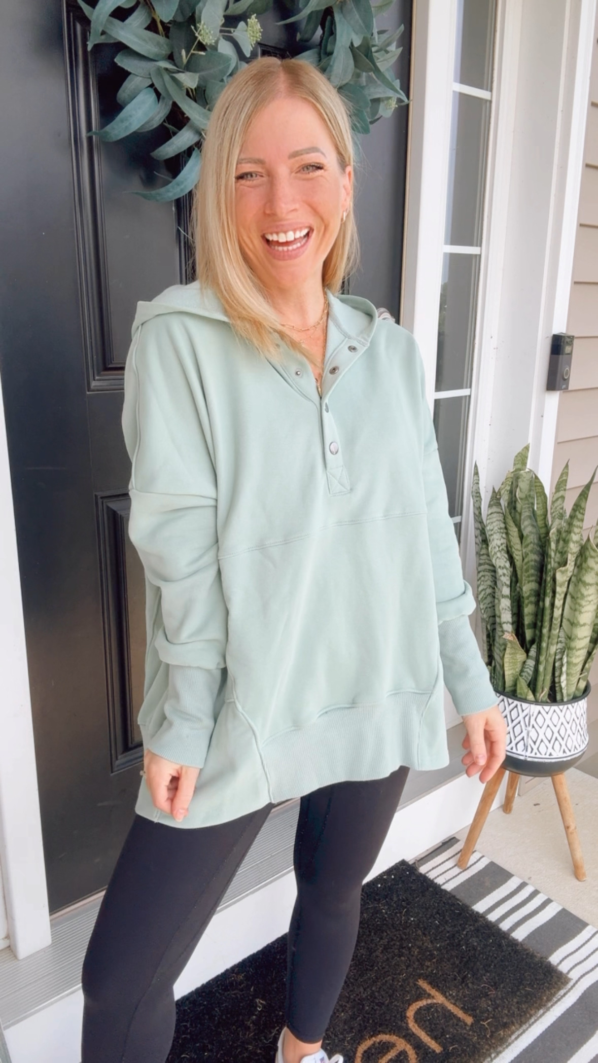 Try on leggings friendly pullover sweatshirt 