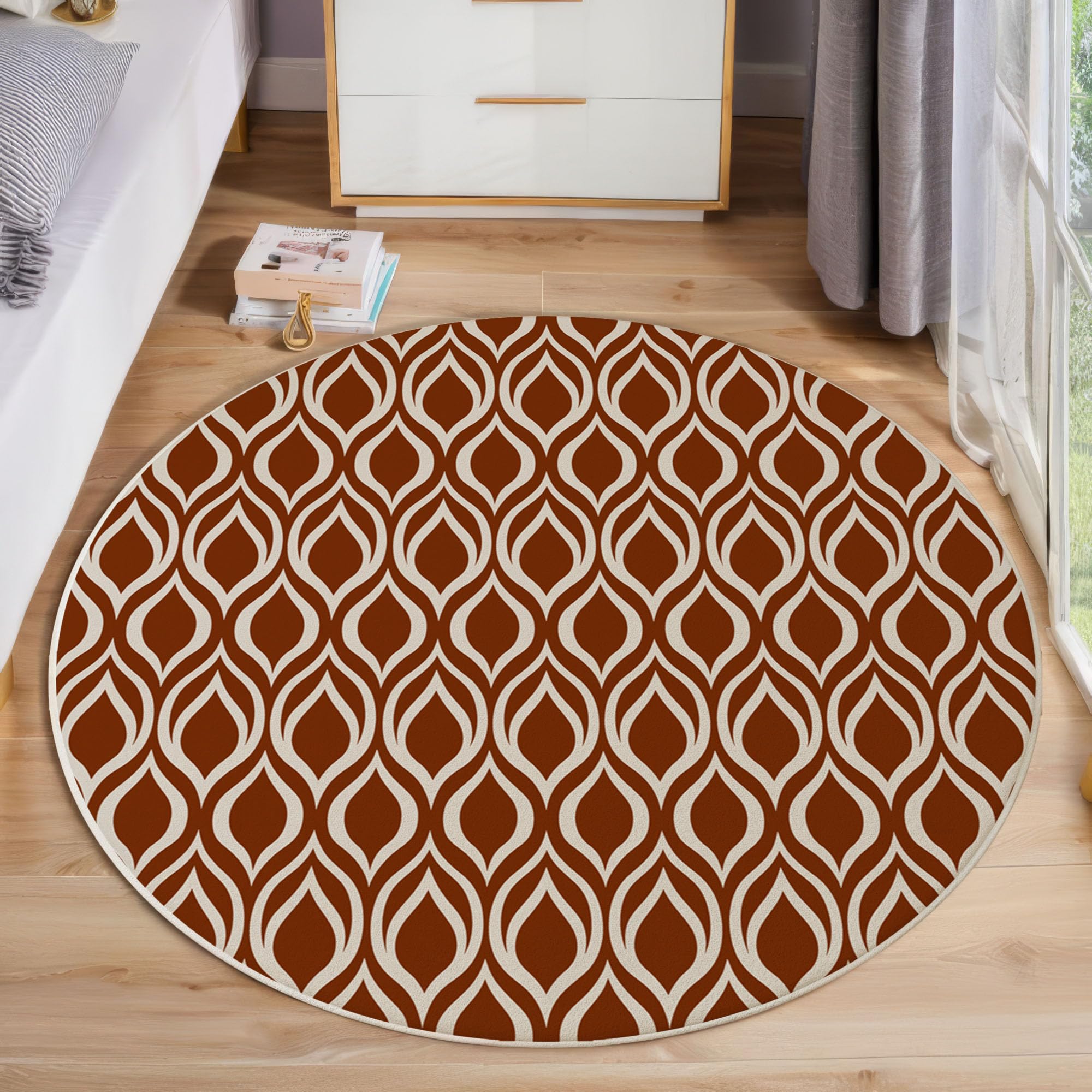 Tapis rond rétro de 60 cm pour la chambre d'enfant avec des motifs géométriques doux