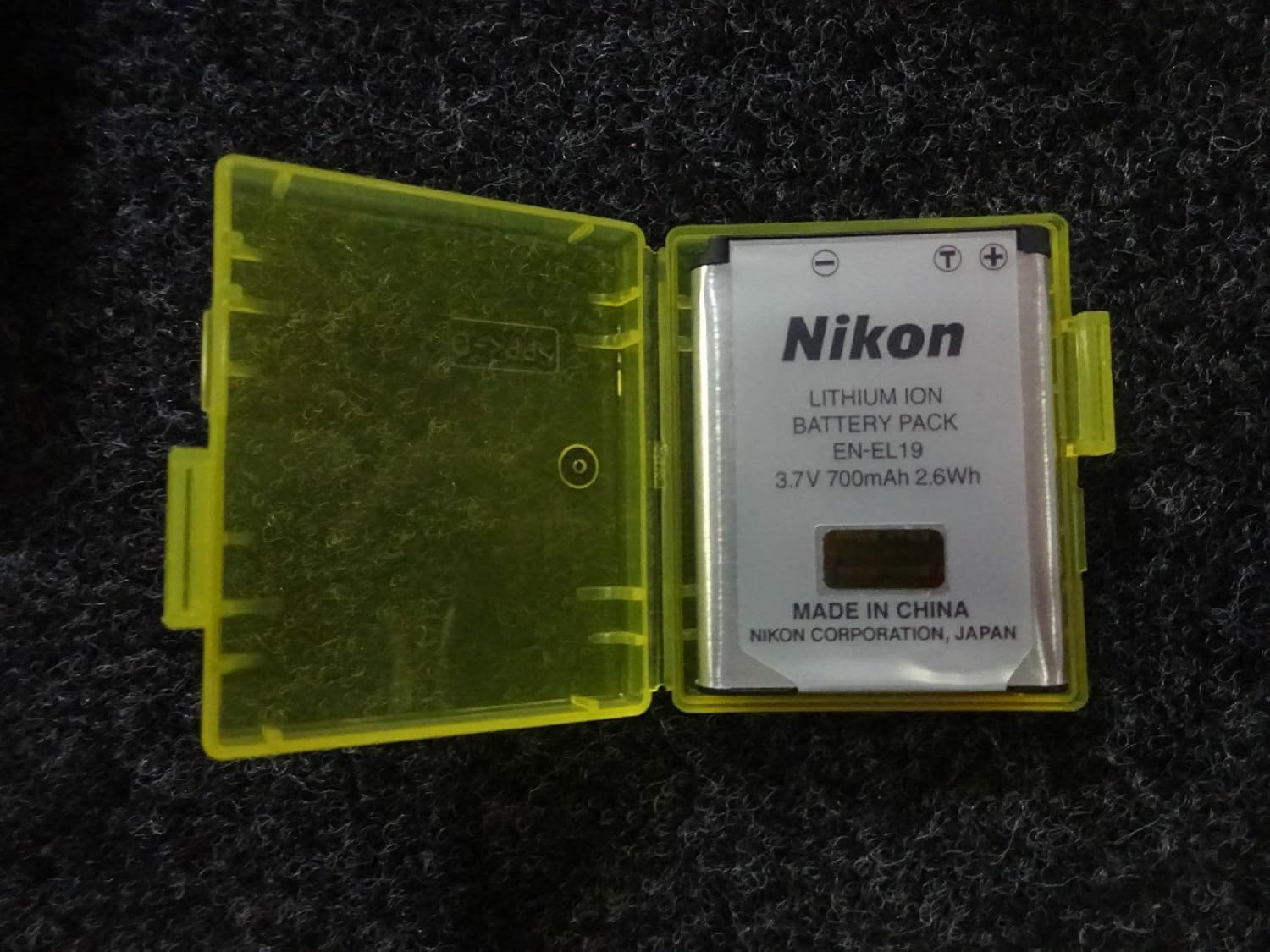 nikon coolpix s3300 16 mp digital camera with 6x zoom nikkor glass lens and 2 7 inch lcd silver discontinued by manufacturer