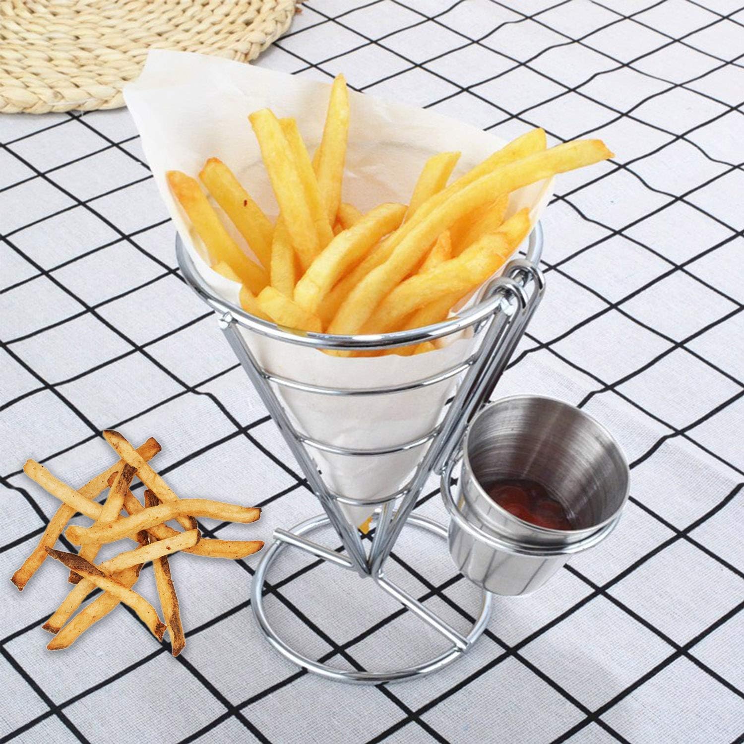 Tор Brаndѕ French Fries Stand Cone Basket Fry Holder with 1 Dip Dishes Cone Snack Fried Chicken Display Rack Food Shelves Bowl Halloween Party Supplies Kitchen Potato Fry Chips(1 Sauce Cup)